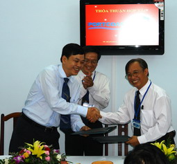 Portcoast tài trợ thiết bị phục vụ giảng dạy cho ngành Cảng - Công trình Biển 