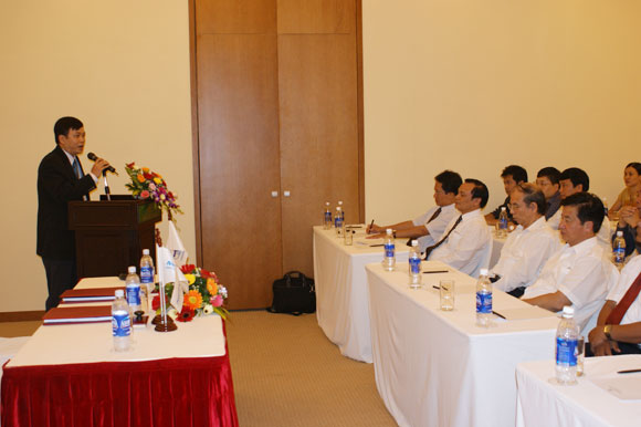 The contract signning ceremony for Package 1 - Improvement project of Navigation channel to the Bassac river 