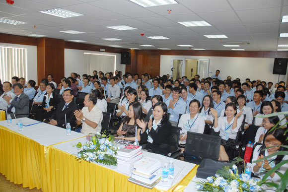 The share holder's annual meeting in year 2009 