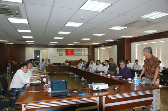 Portcoast hosted the seminar on “Utilization of vetiver grass for river bank and embankment protection” 