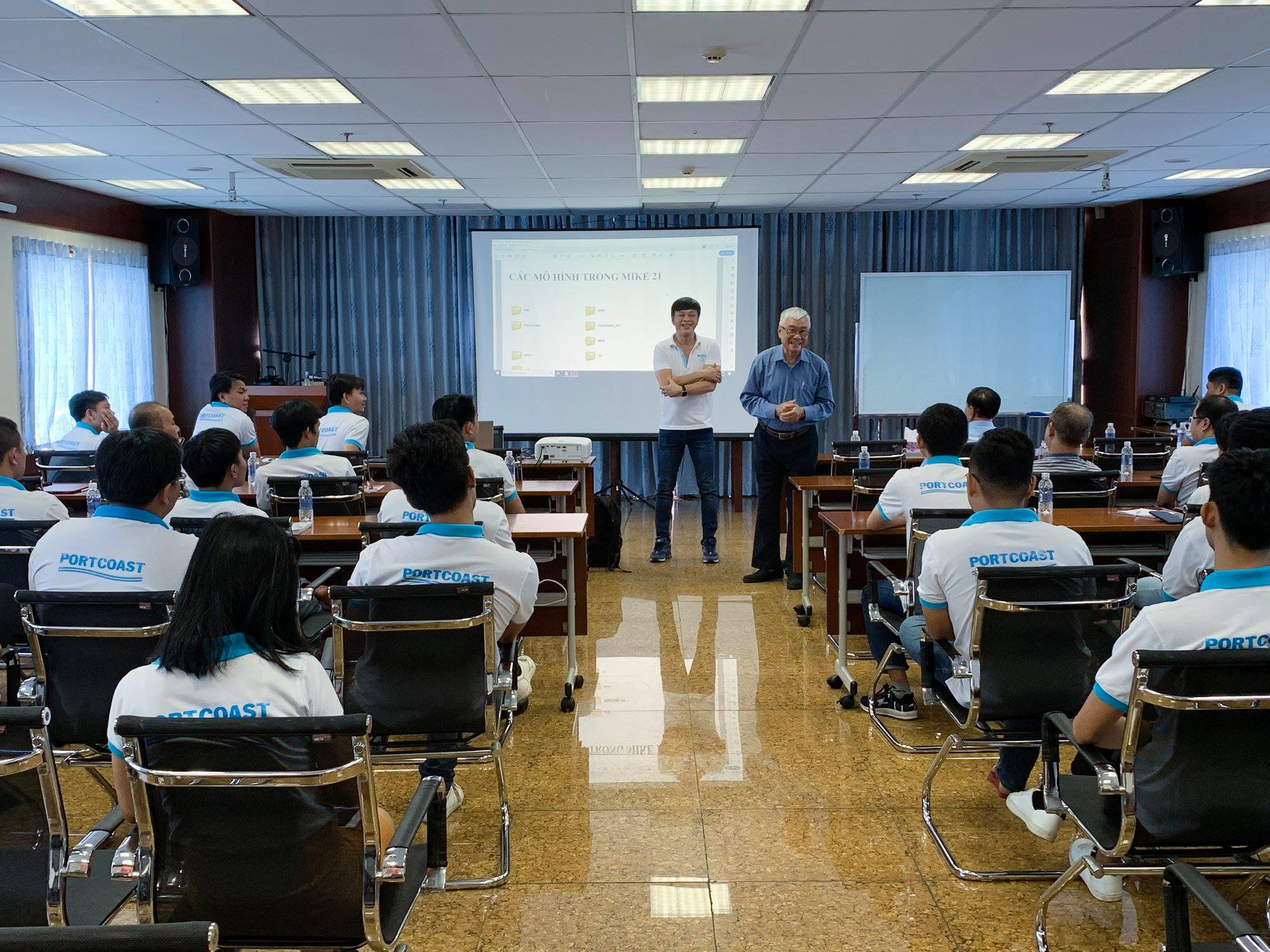 Seminar on MIKE 21 version 2019 by ME Bui Van Chung