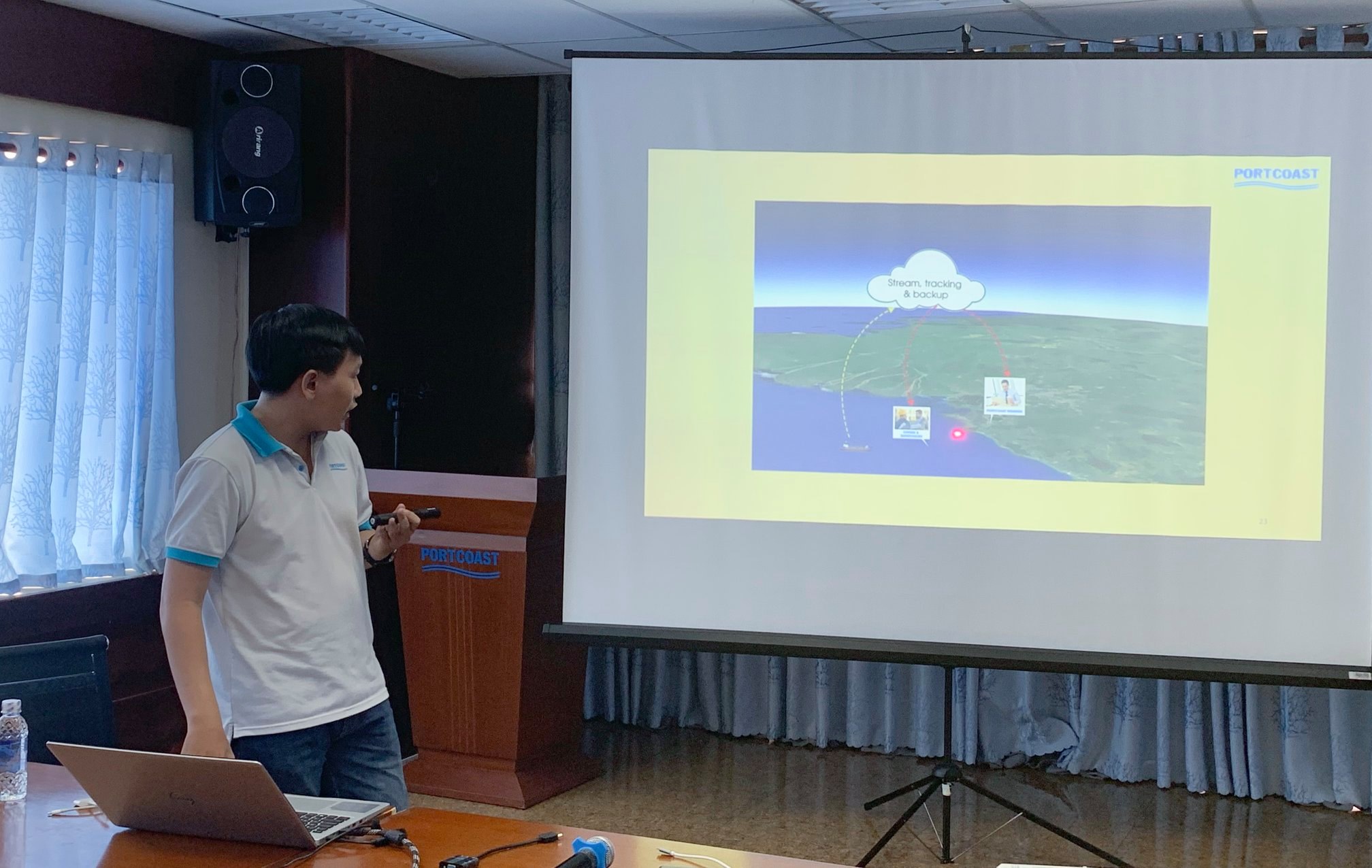 Seminar on "Application of technology into quality control of dredging work"