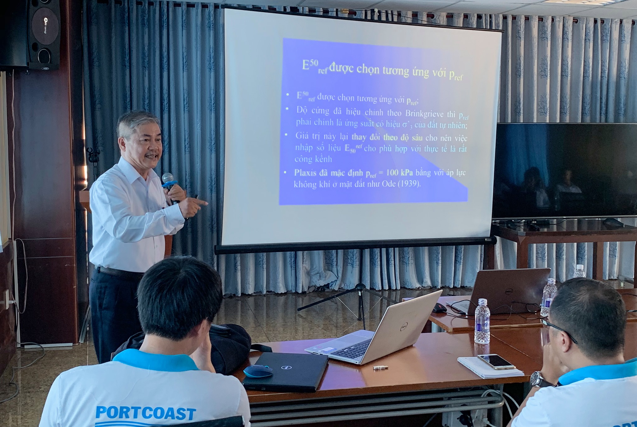 Basic and Advanced Structural Analysis – Apply for berth structures