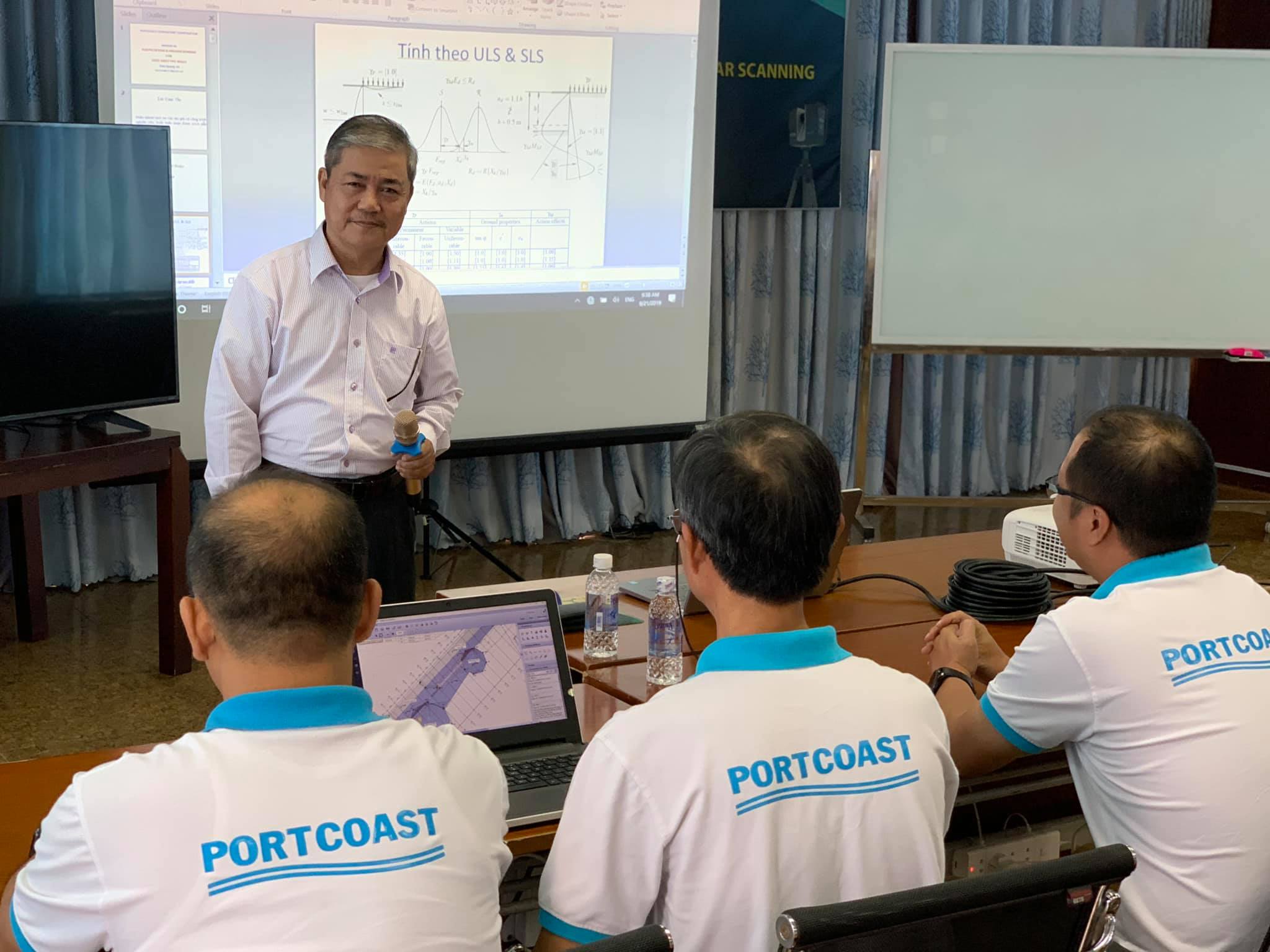 Weekend Seminar By Lecturer Tran Quang Ho