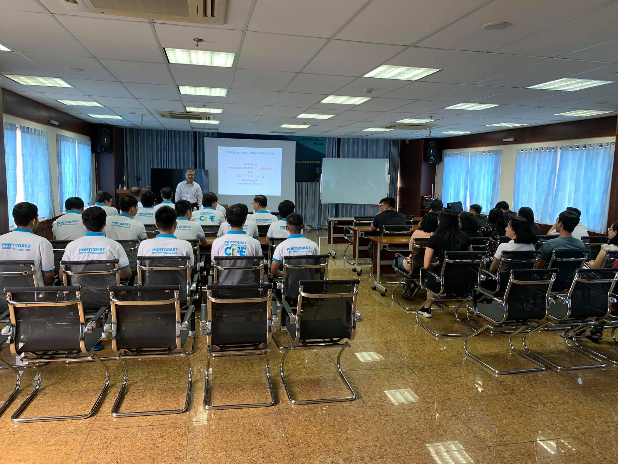 Weekend Seminar By Lecturer Tran Quang Ho