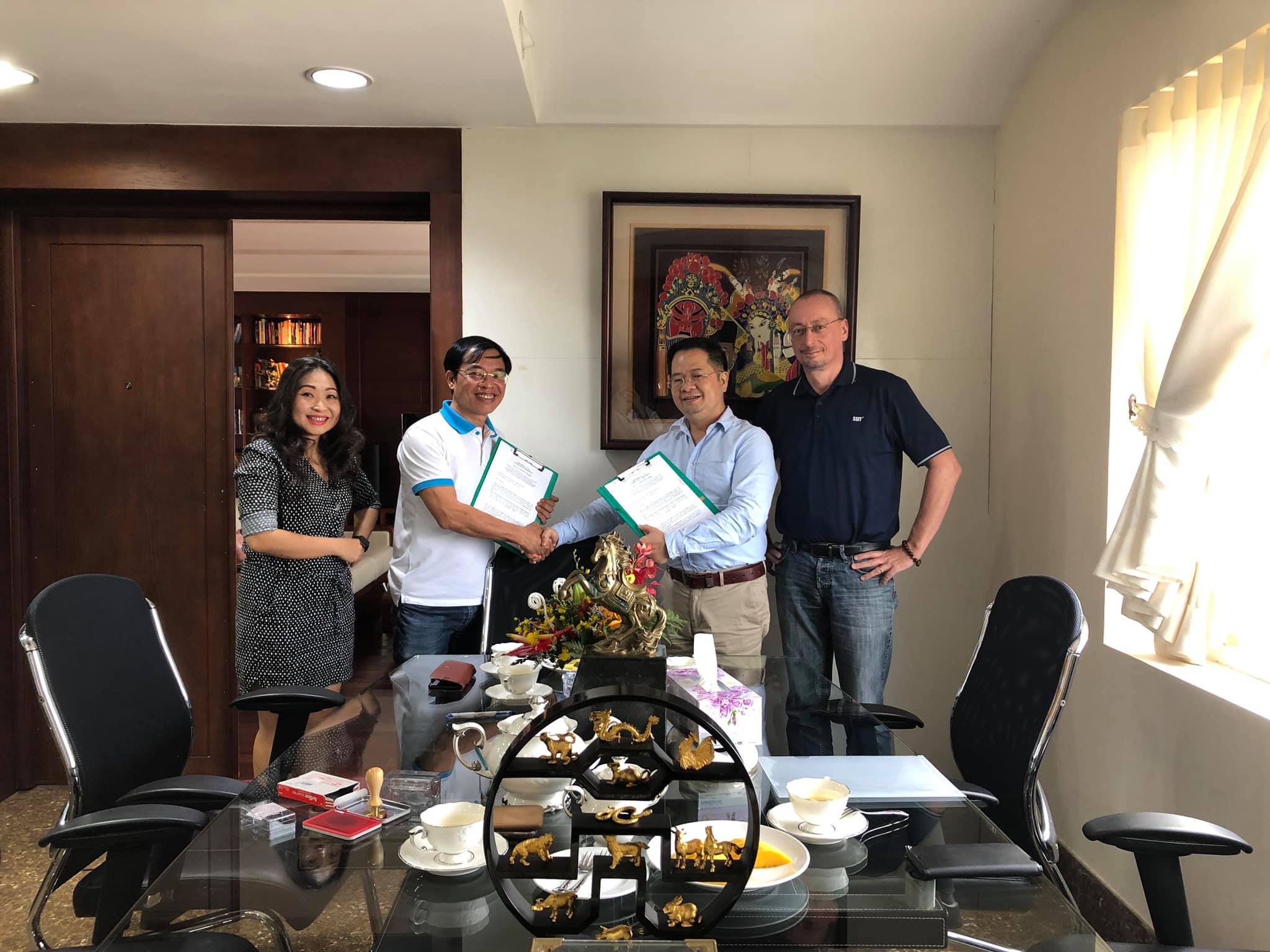 Contract between Portcoast and SSIT