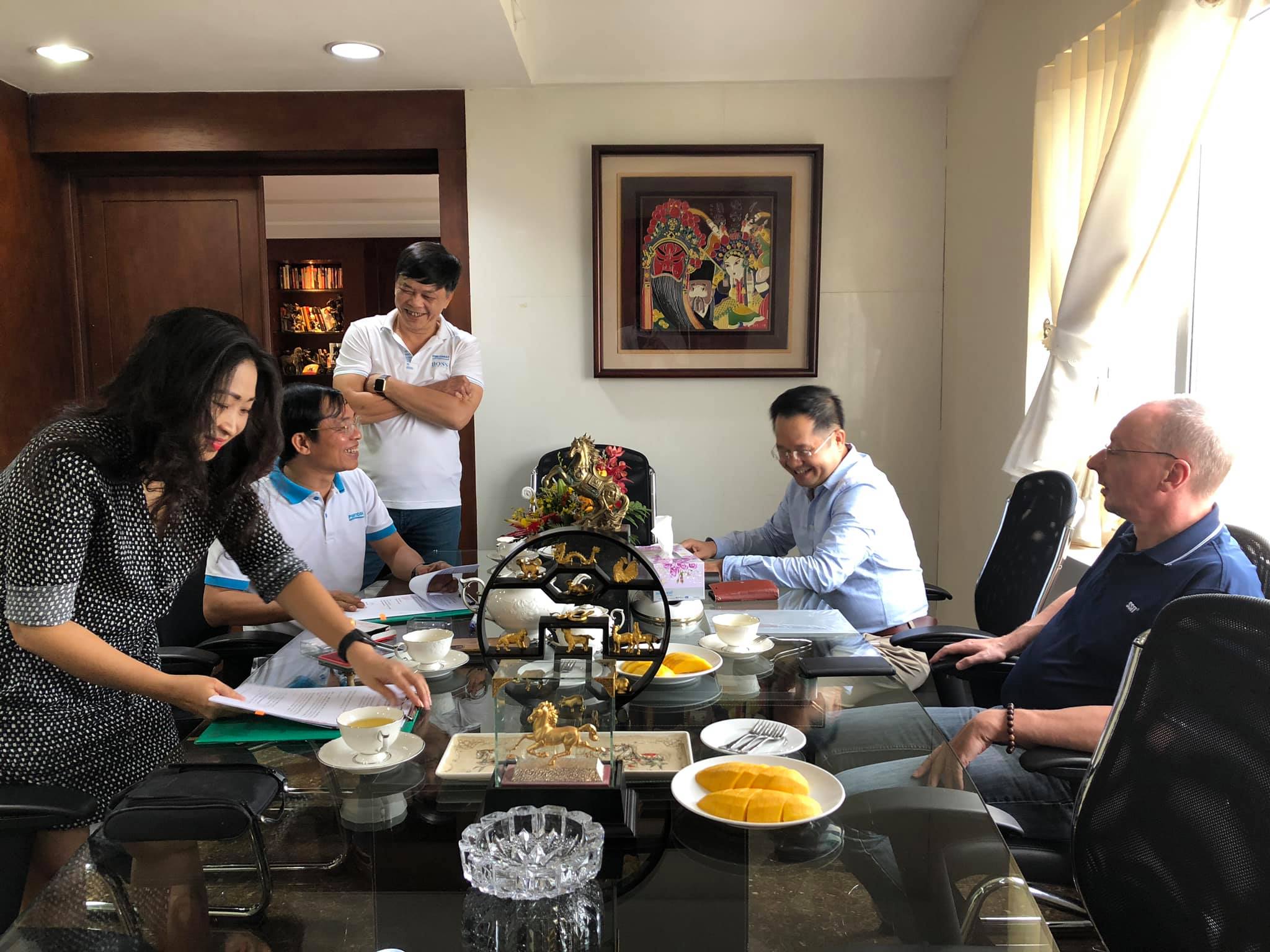 Contract between Portcoast and SSIT