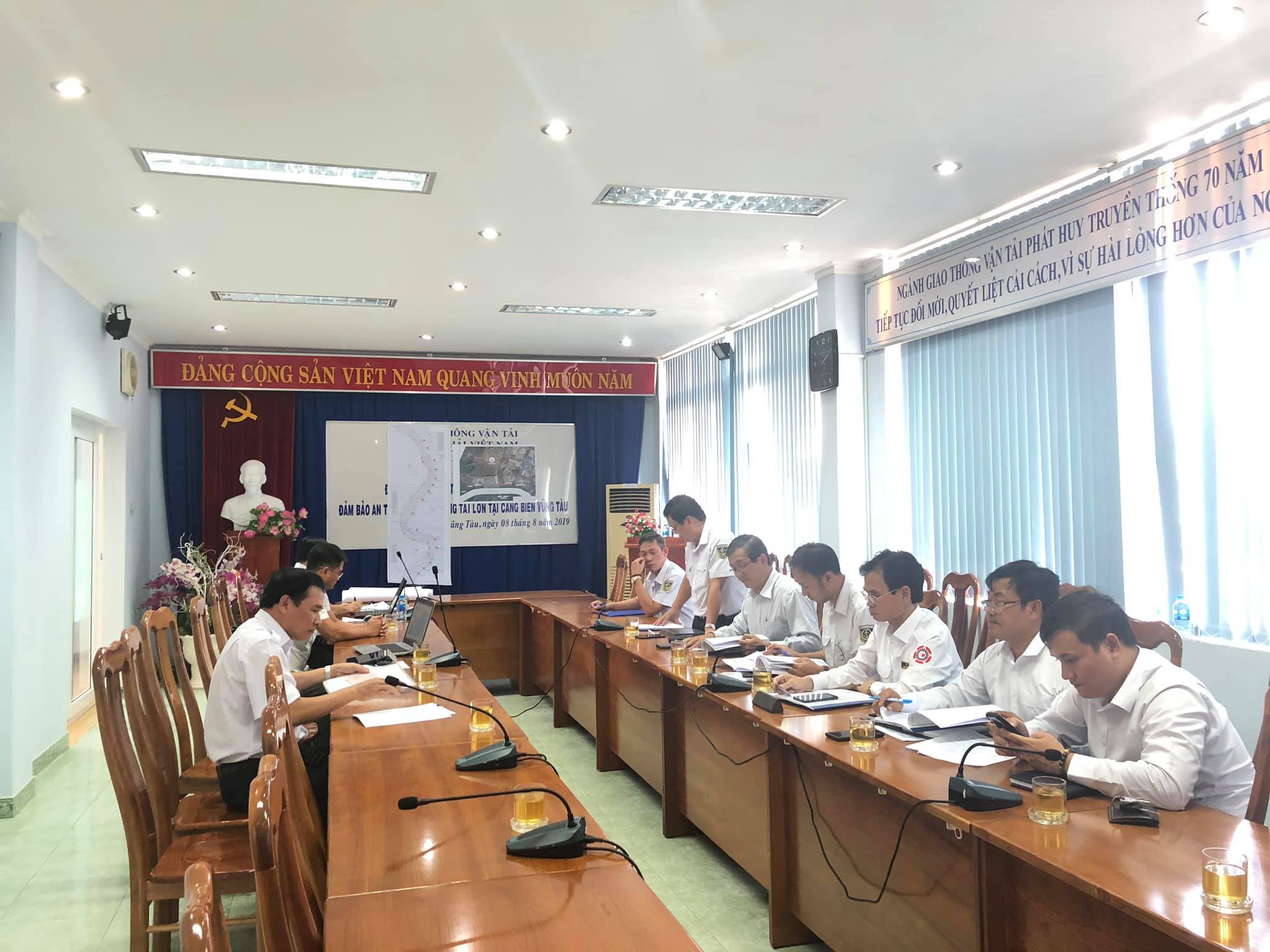 Meeting about location of new LNG terminal