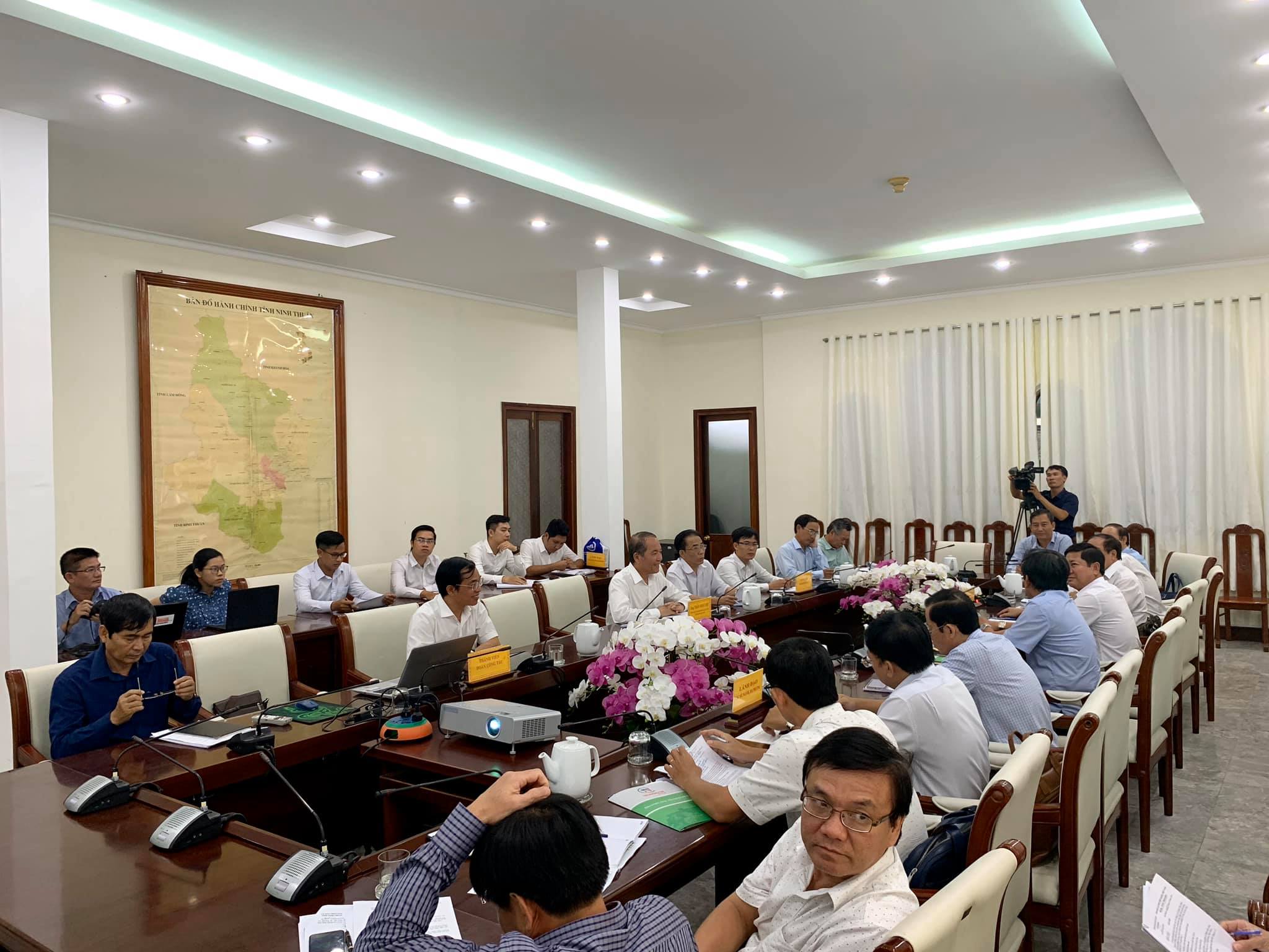 Meeting with Ninh Thuan PC's Chairman