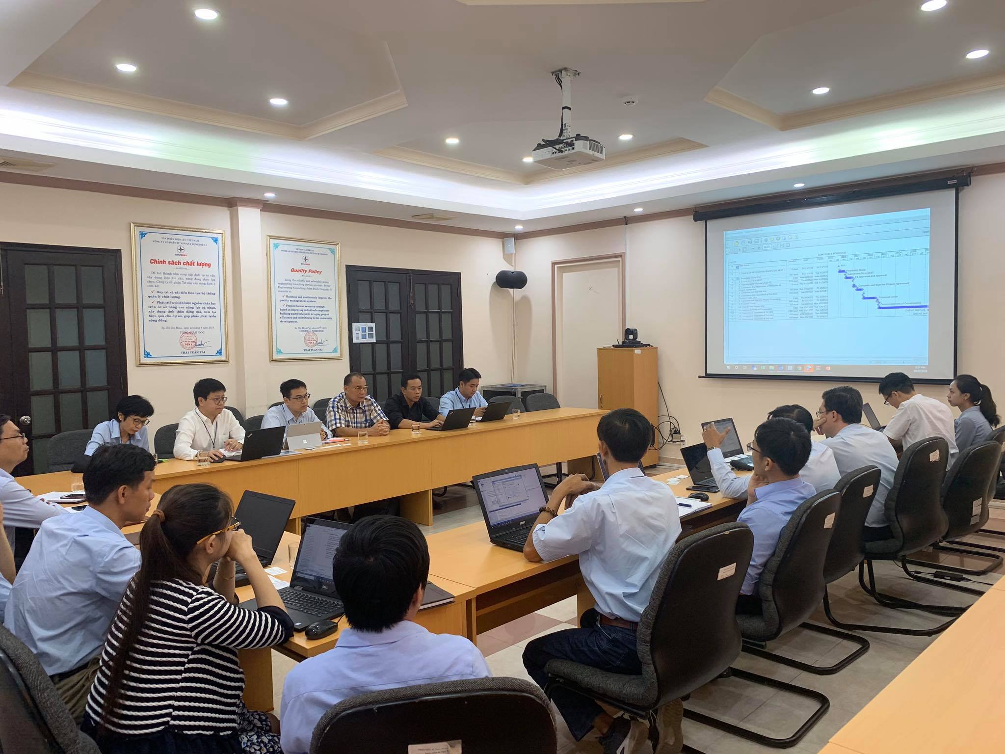 Meeting with Thai investors