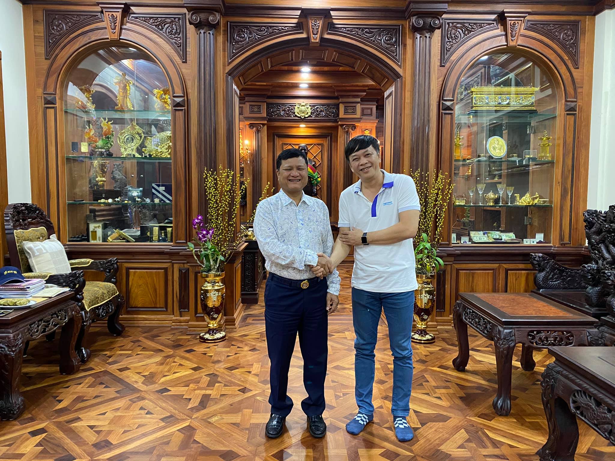 Meeting about new port in Kampot province