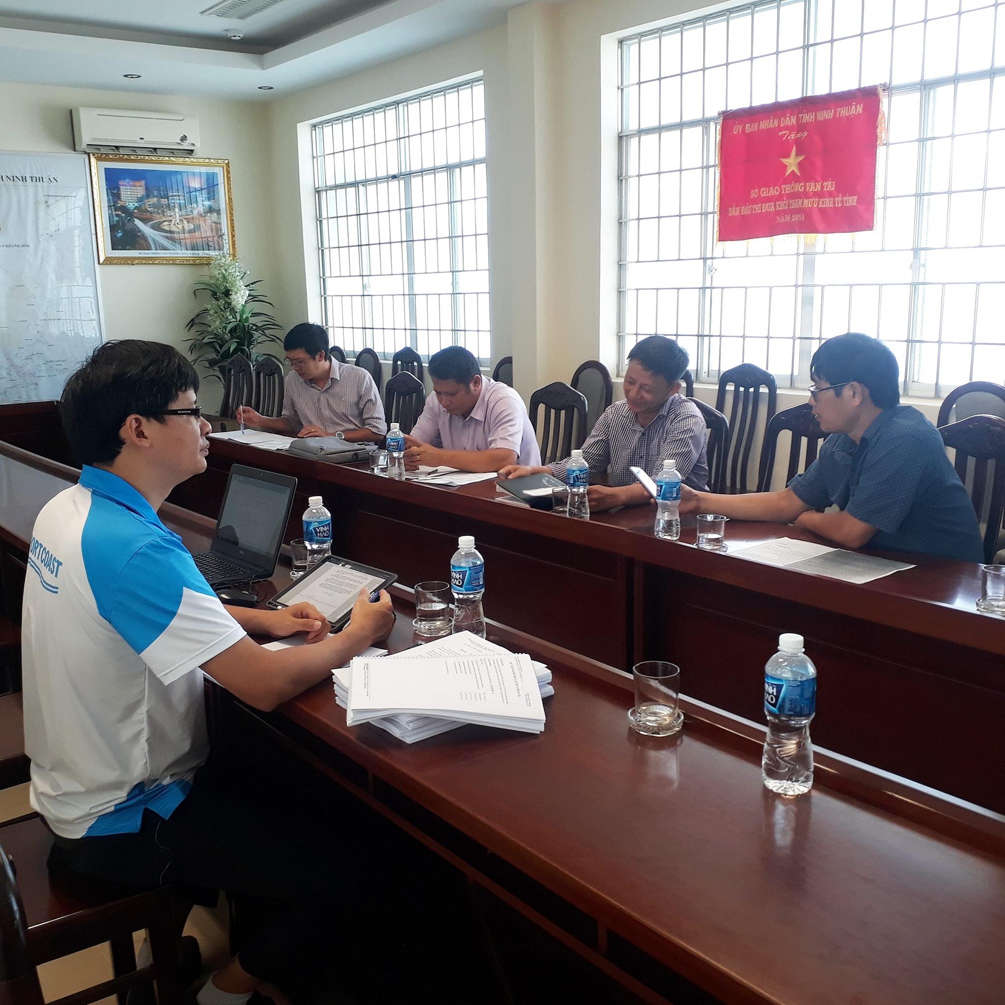 A meeting with Department of Transportation of Ninh Thuan Province