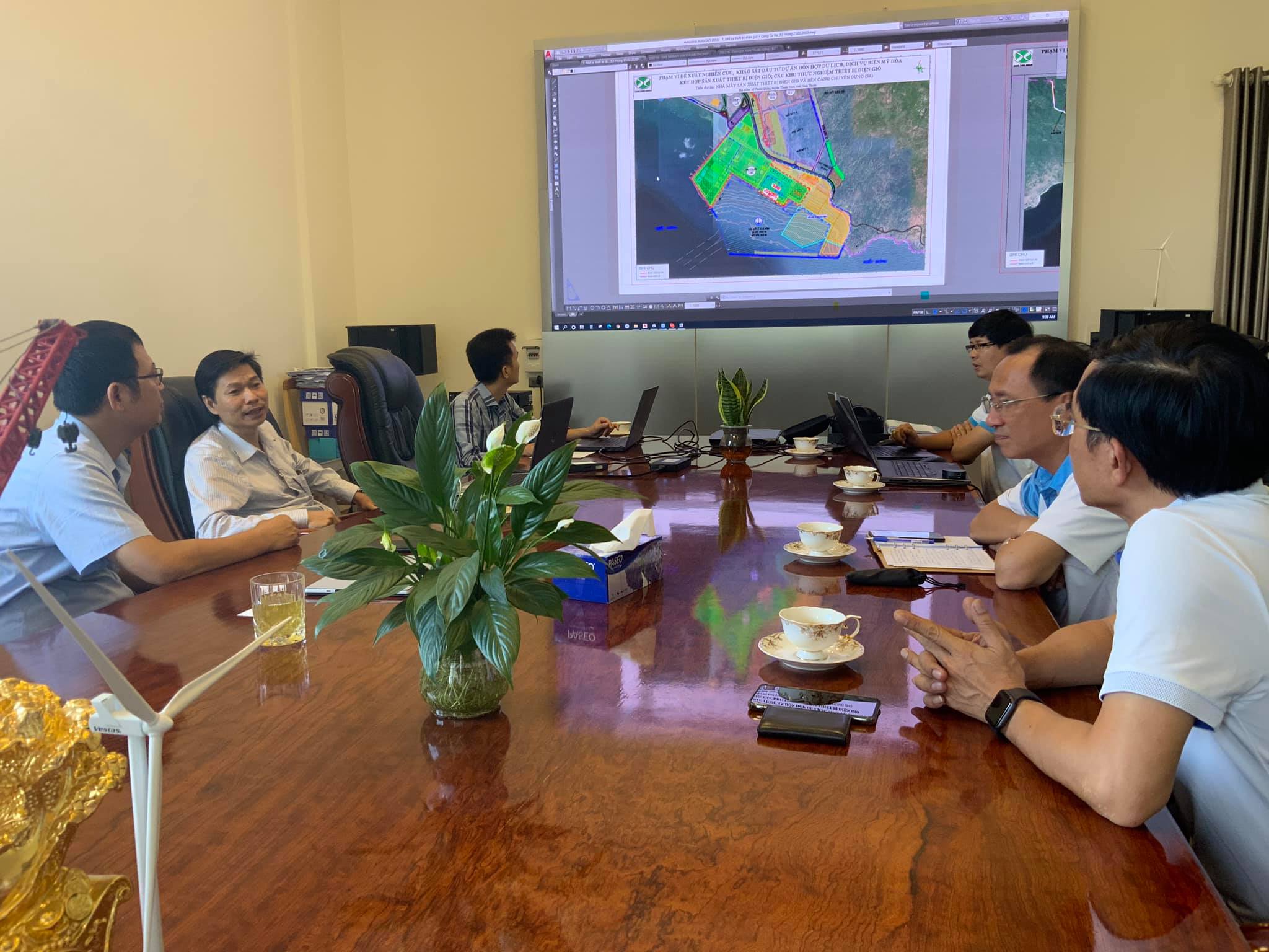 Meeting at Xuan Thien Palace, Ninh Binh Province