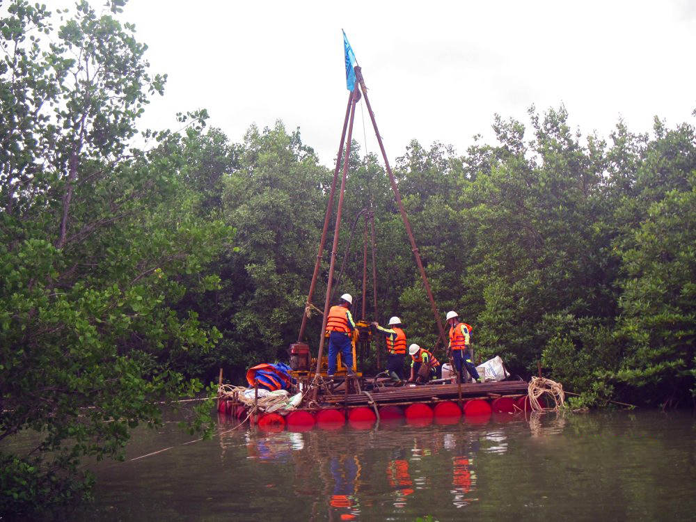 Geological survey work at Phuoc An Port