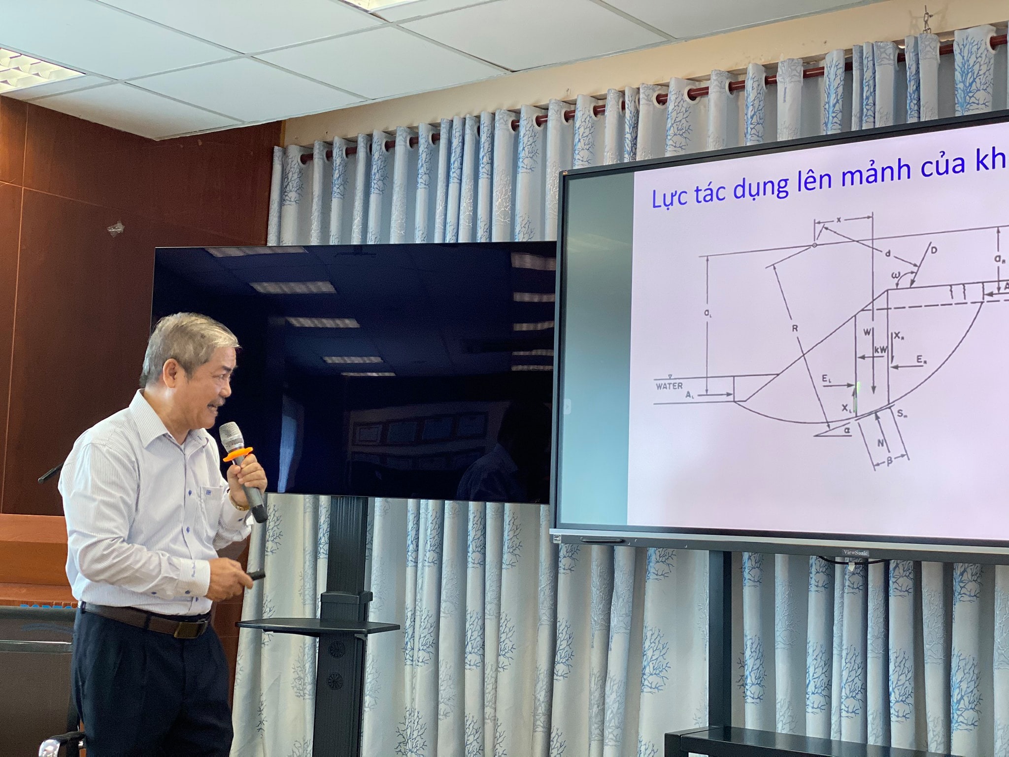 Portcoast's Weekend Seminar