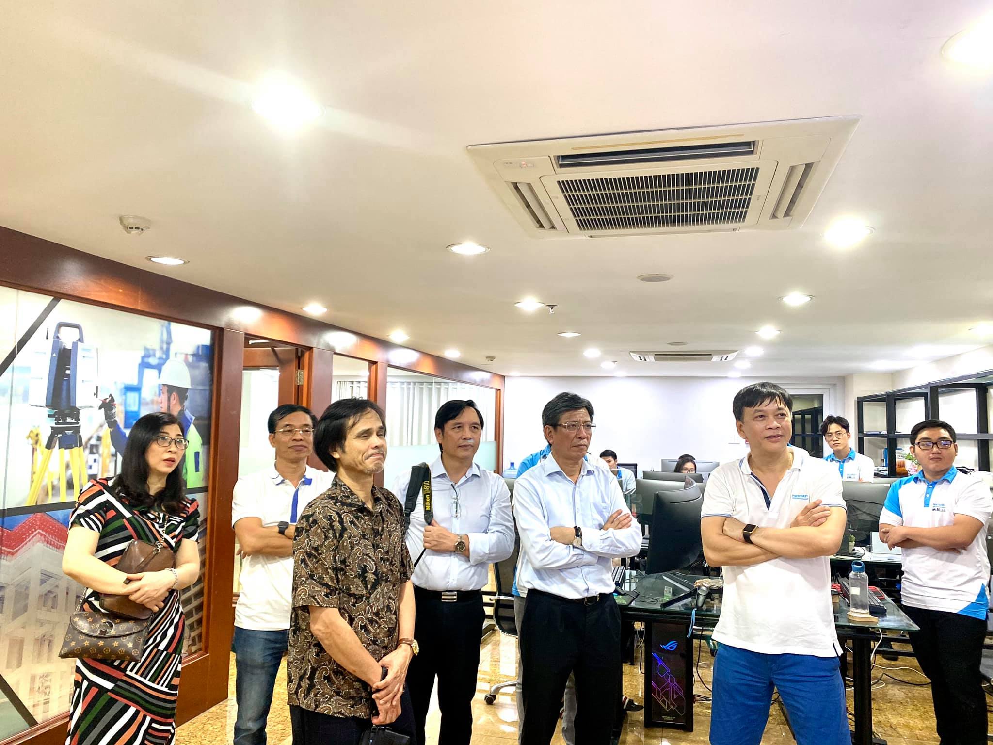 Rector of National University of Civil Engineering and lecturers visited Portcoast Office