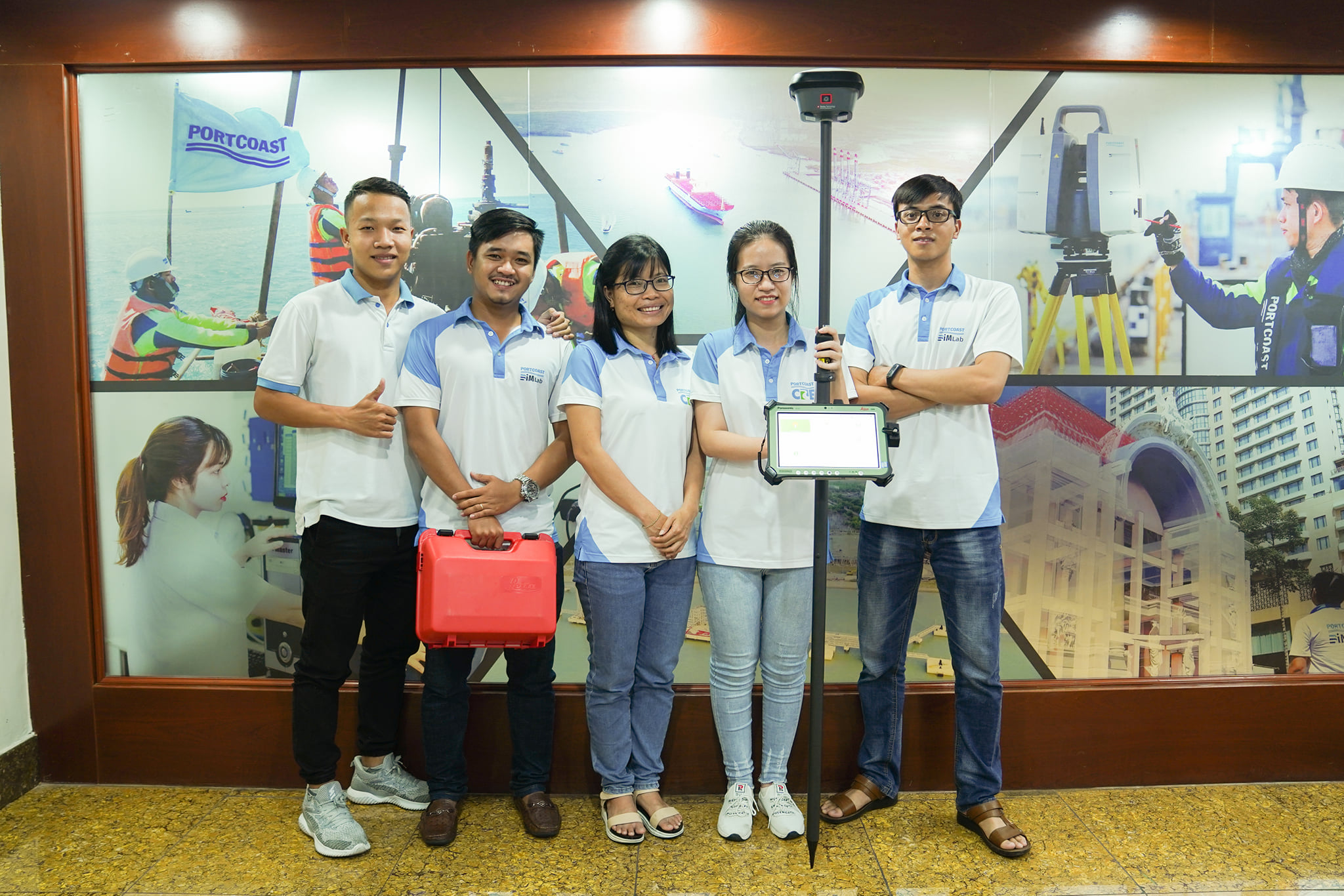 The first Leica GS18I in Vietnam to arrive at Portcoast