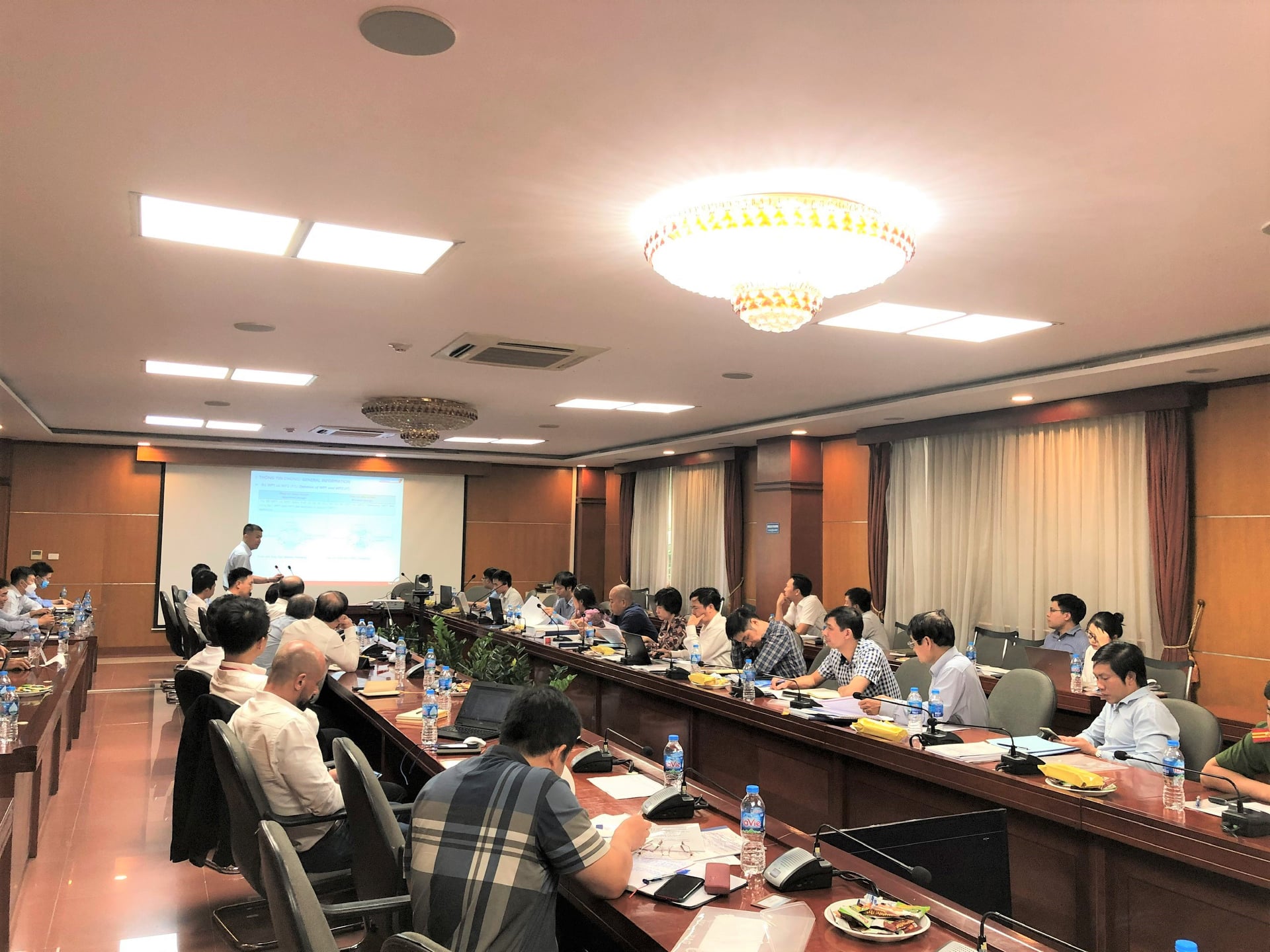 A Meeting at Vietnam’s Ministry of Industry and Trade Office