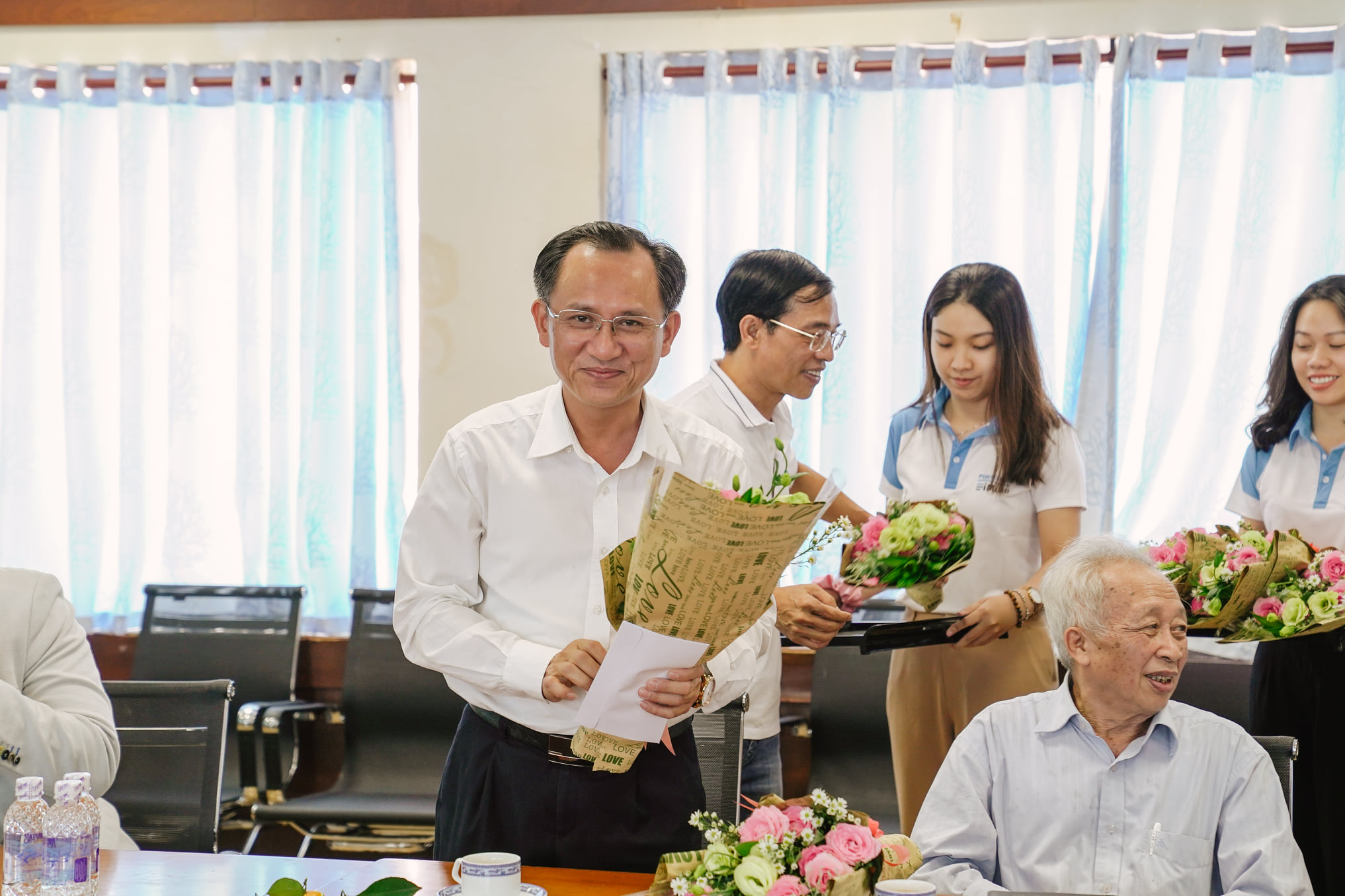 Happy Vietnamese Teachers' Day & Birthday in November - 2020