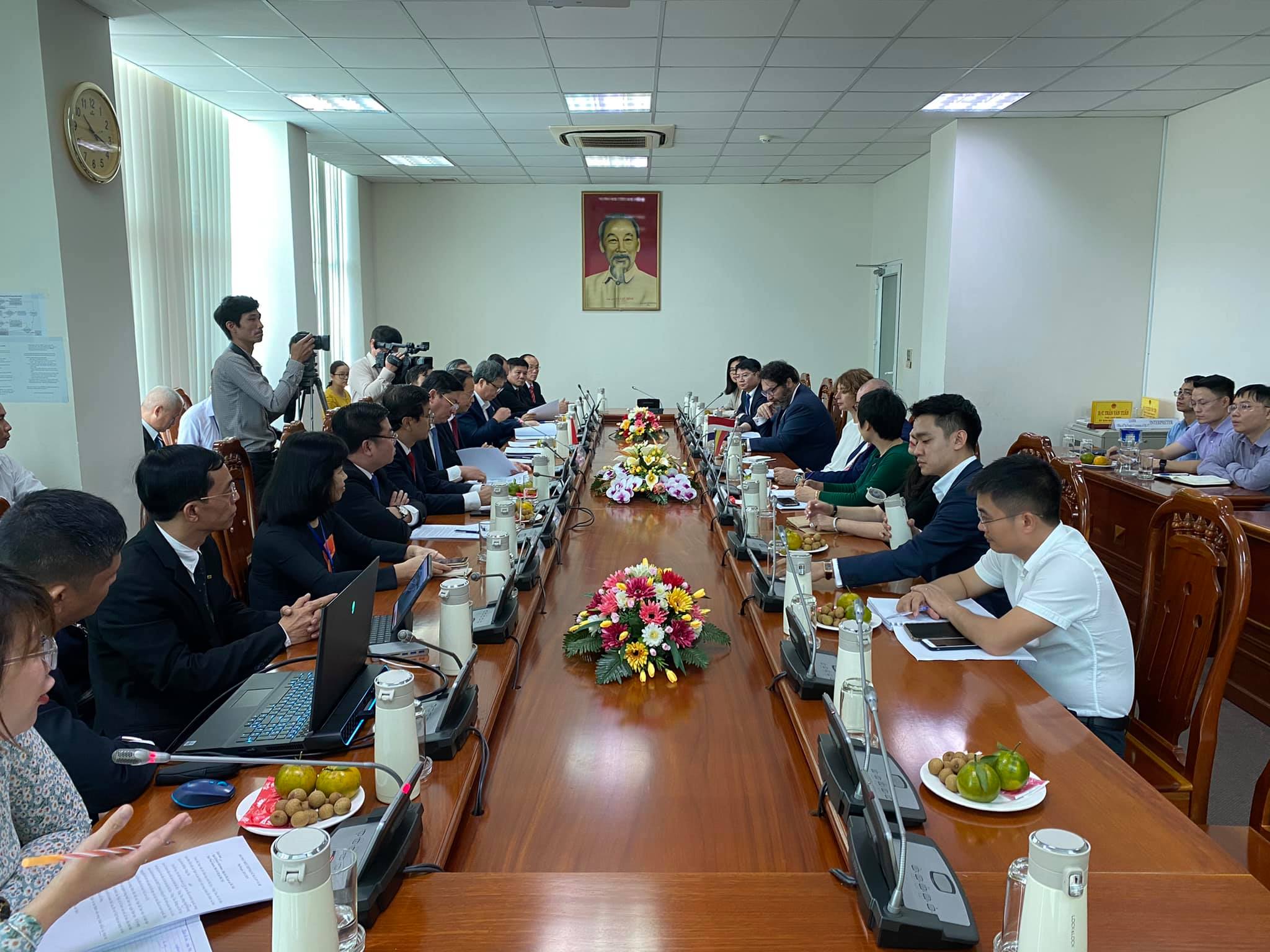 Portcoast has a meeting with Belgium and Netherland ambassadors