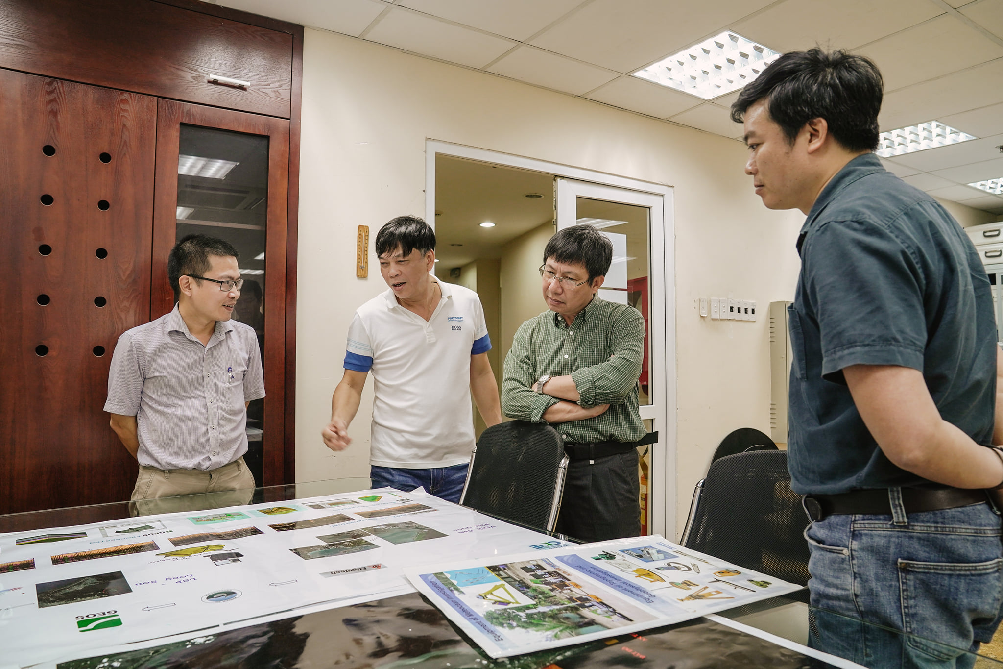 Portcoast welcomes Doctors from Asian Institute of Technology and Vietnam Petroleum Institute to the office