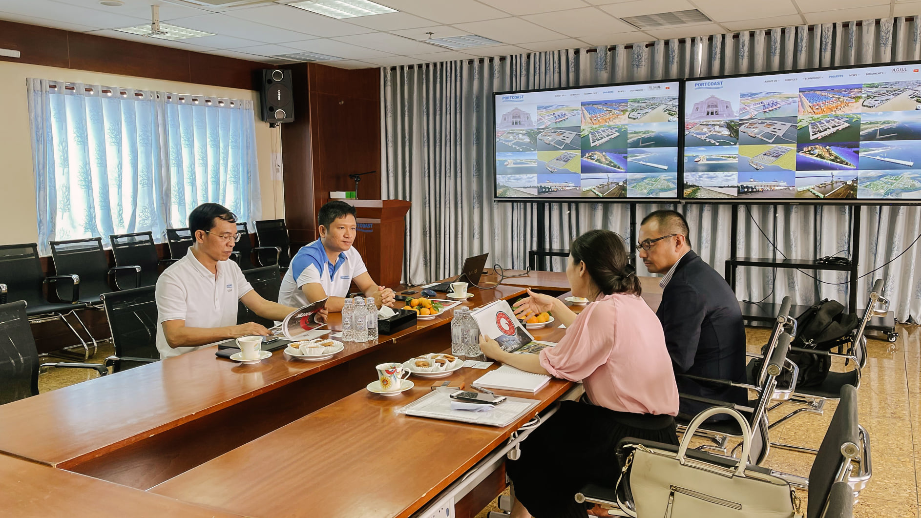 Portcoast welcomes Mitsui Precision Viet Nam to the office