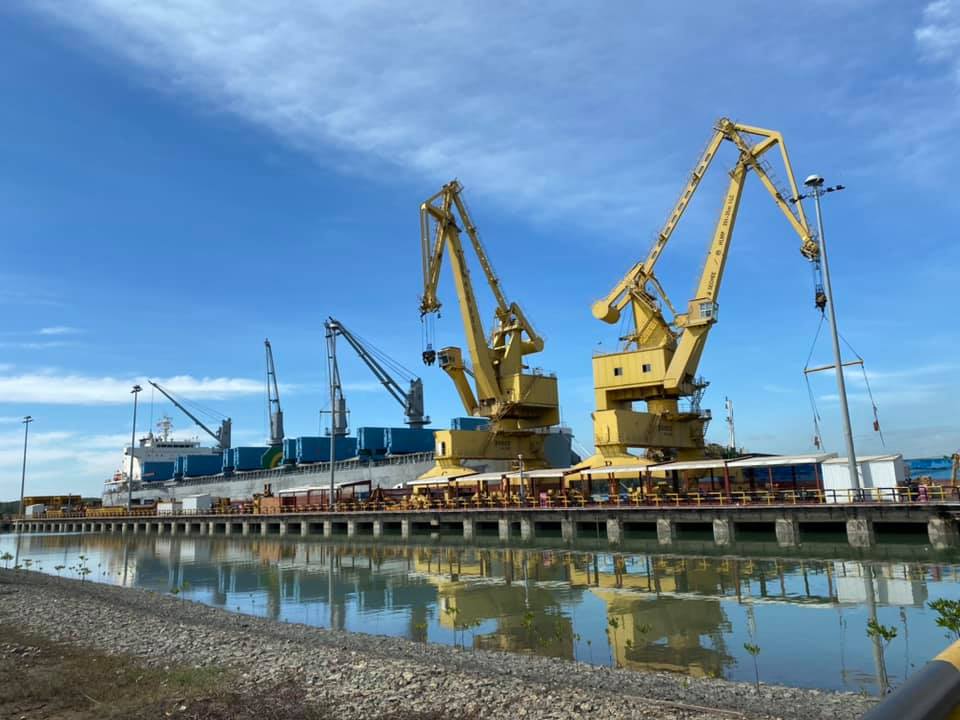 Portcoast conducts the quality inspection work of jetty at Posco SS-Vina Port