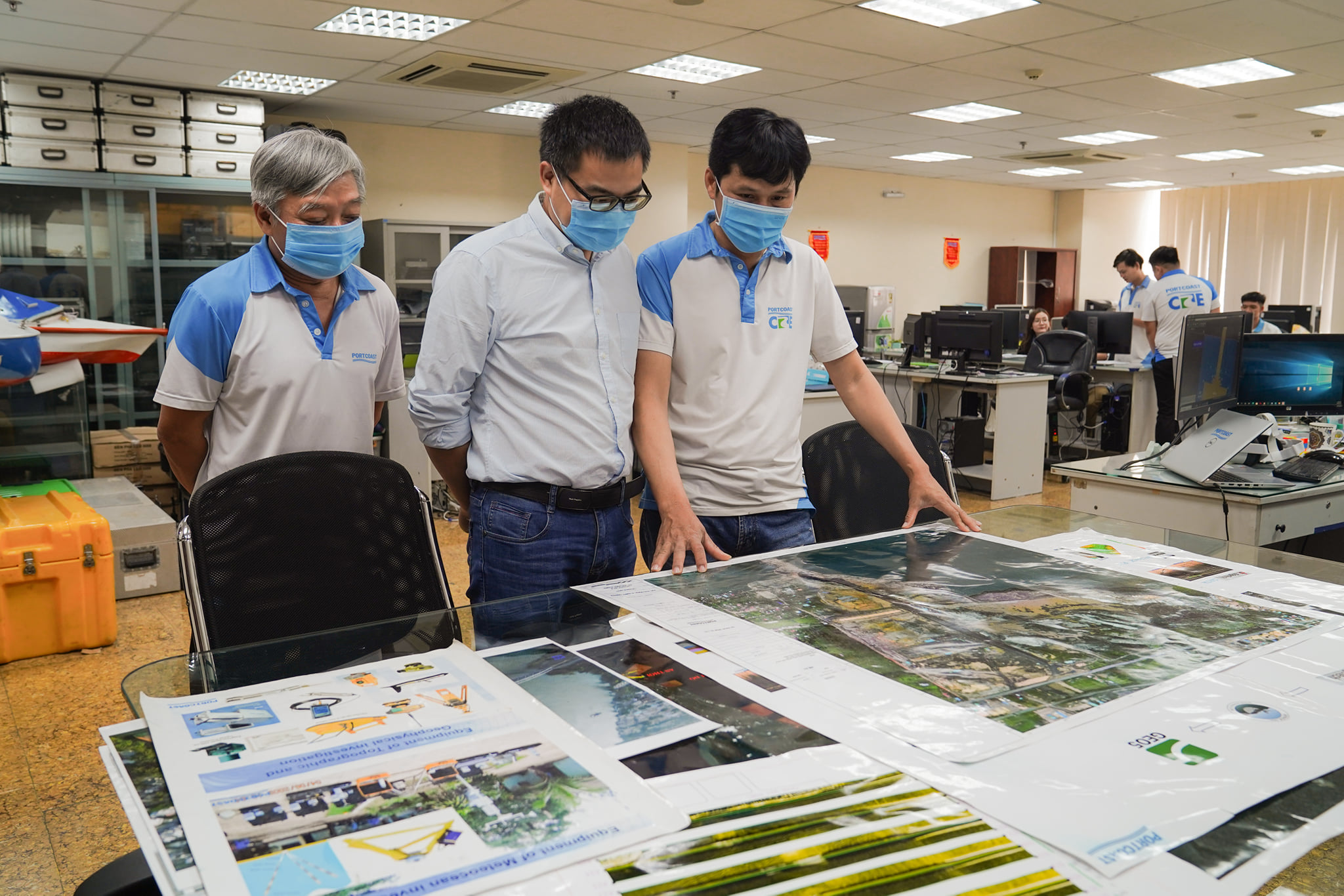 Portcoast welcomes Mr. Li Taotao (Project manager) from China Communication Construction Company (CCCC) to the office