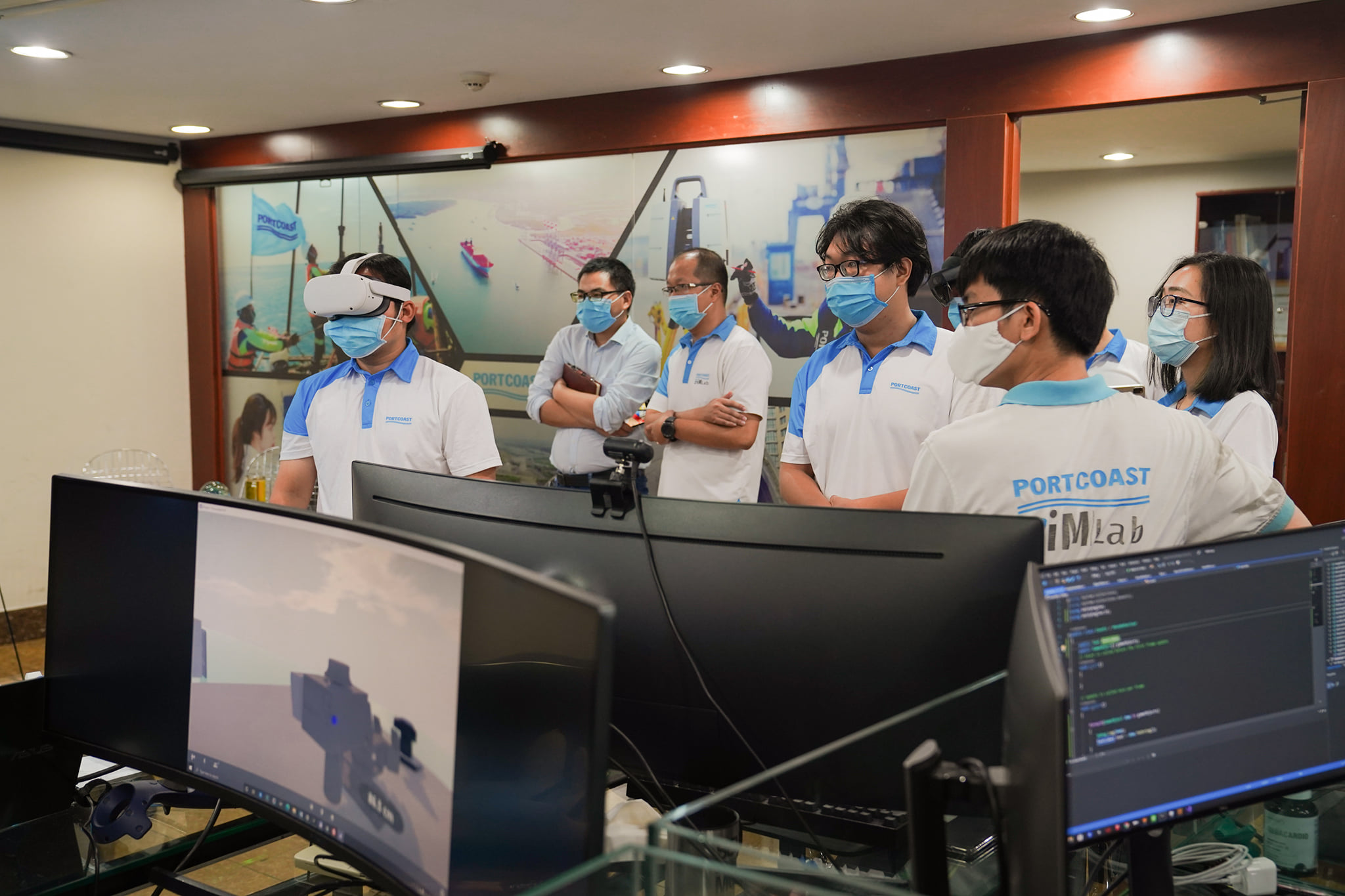 Portcoast welcomes Mr. Li Taotao (Project manager) from China Communication Construction Company (CCCC) to the office