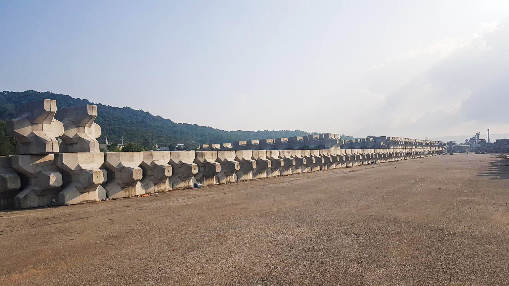 Accropode installation works