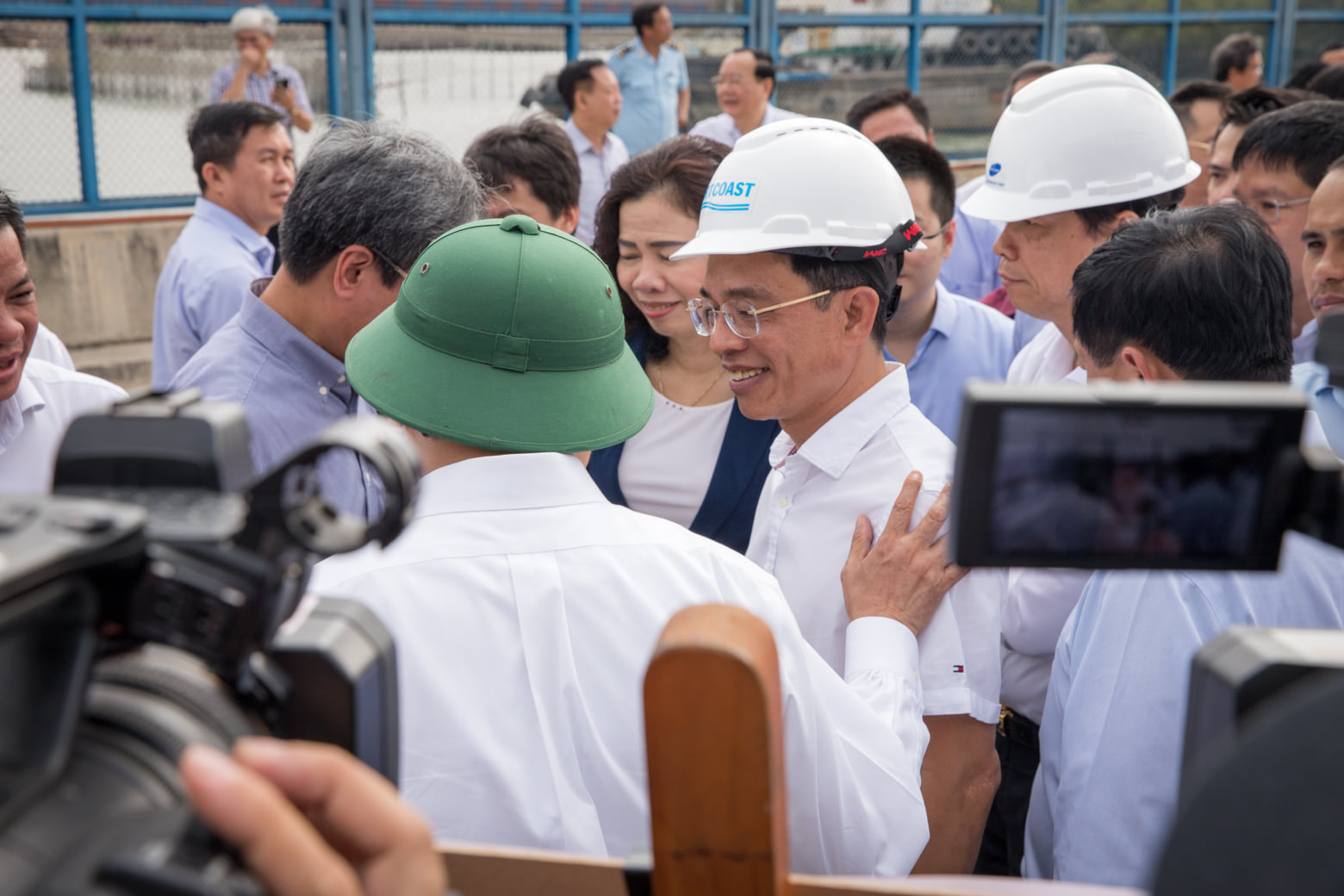 Prime Minister Nguyen Xuan Phuc visited Cai Mep - Thi Vai Port System