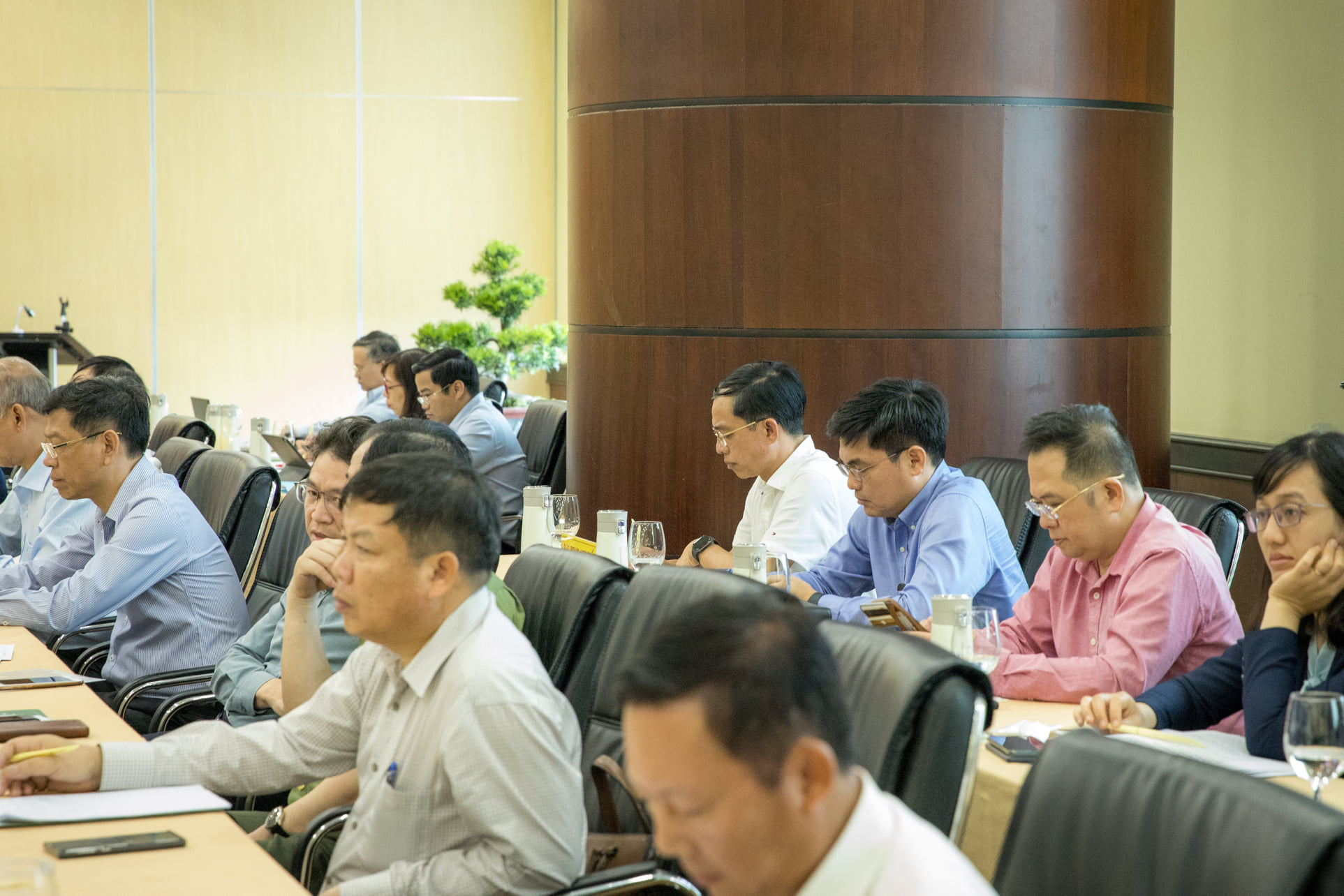 Prime Minister Nguyen Xuan Phuc visited Cai Mep - Thi Vai Port System