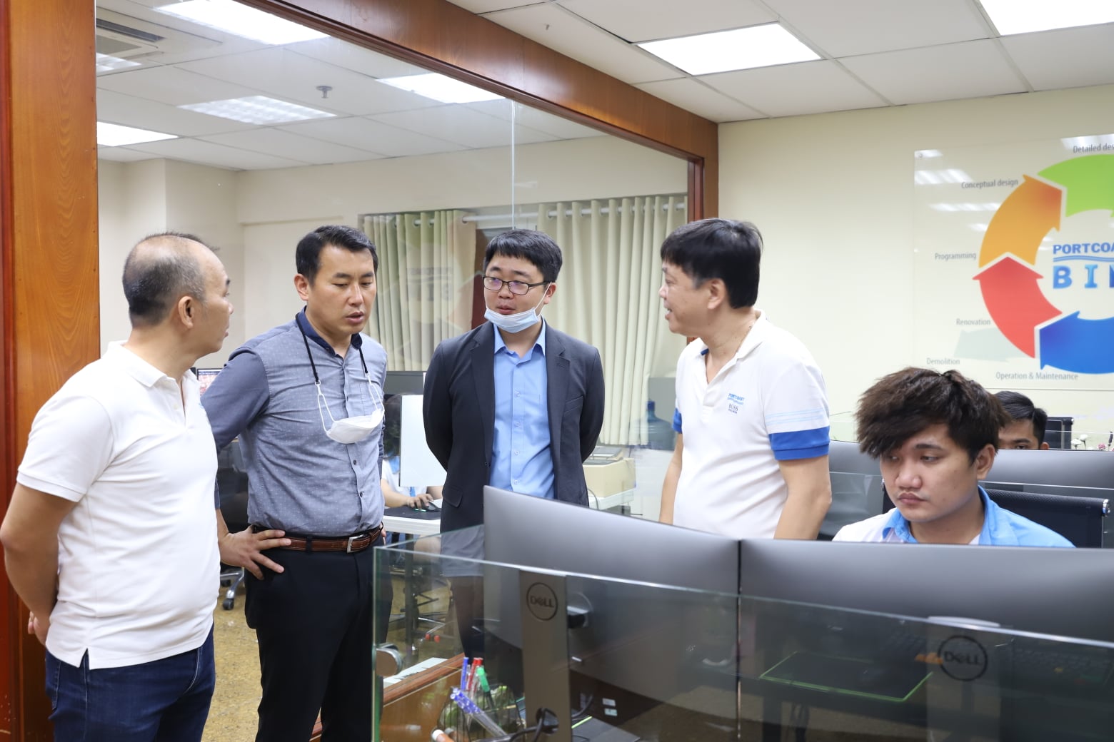 Welcoming Huyndai Engineering & Construction Co., Ltd. to Portcoast Office