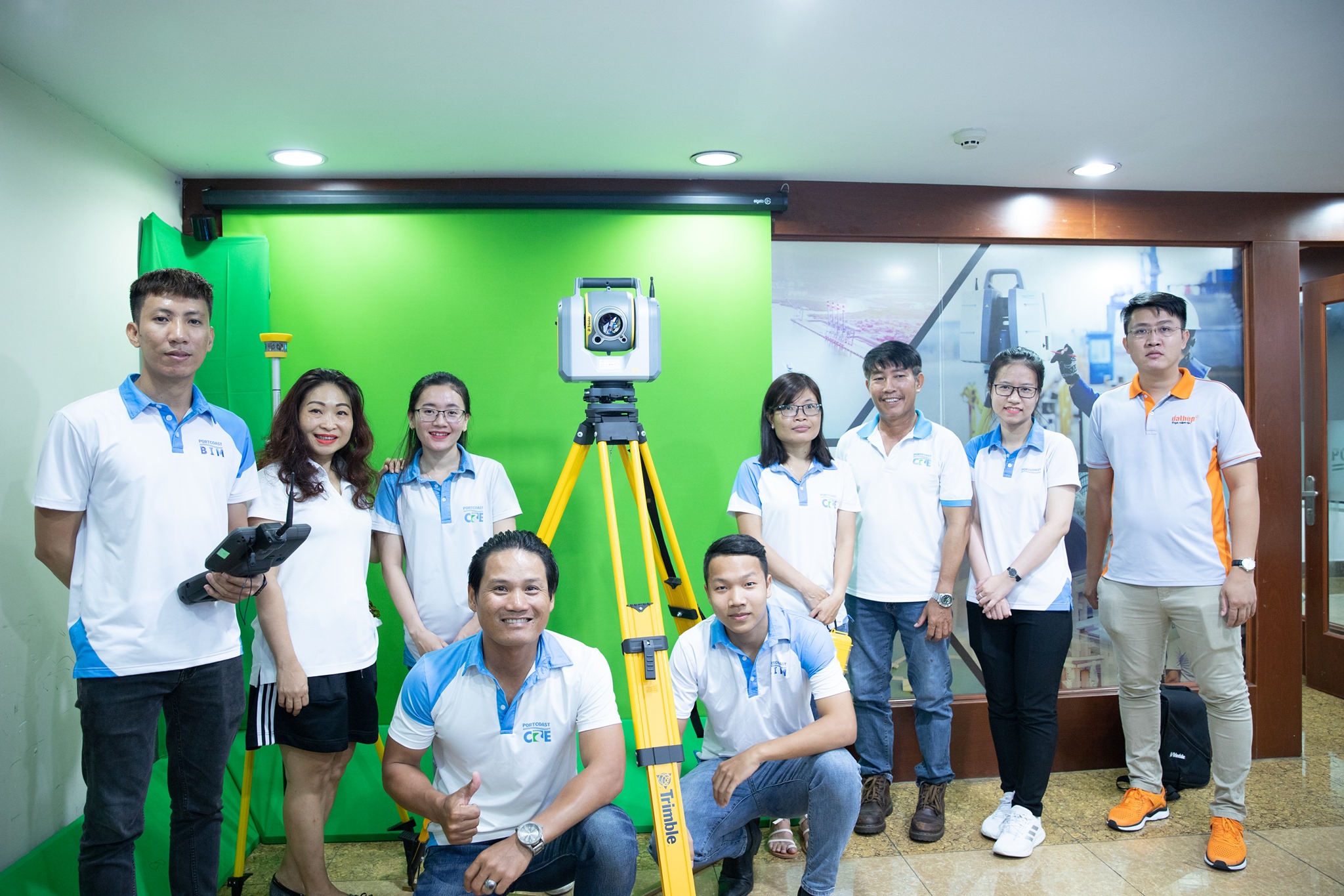 The first Trimble SX12 of Vietnam has arrived Portcoast