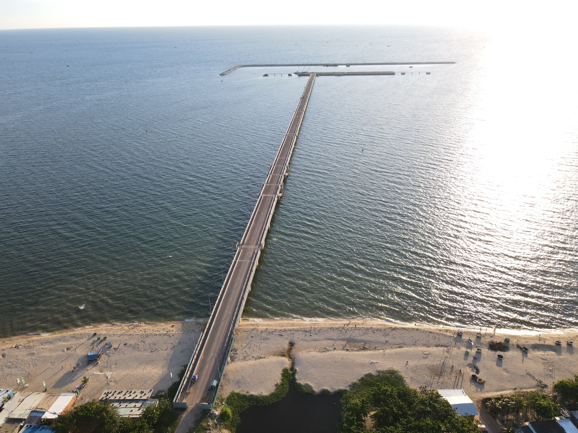 Party Secretary and Chairman of Phu Quoc People’s Committee visited  Phu Quoc International Cruise Terminal