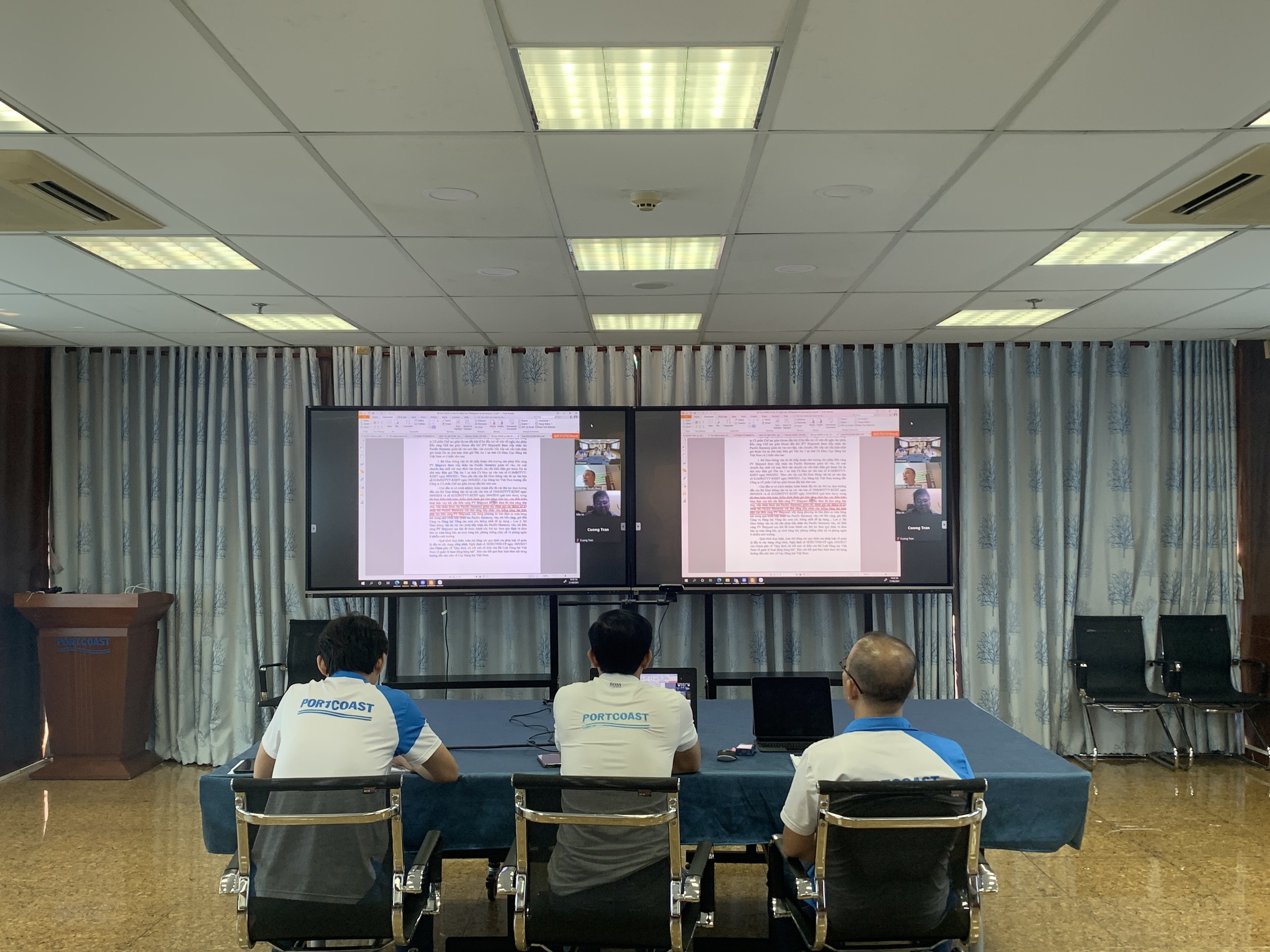 Online meeting held by Mr. Nguyen Xuan Sang - Director of Vietnam Maritime Administration