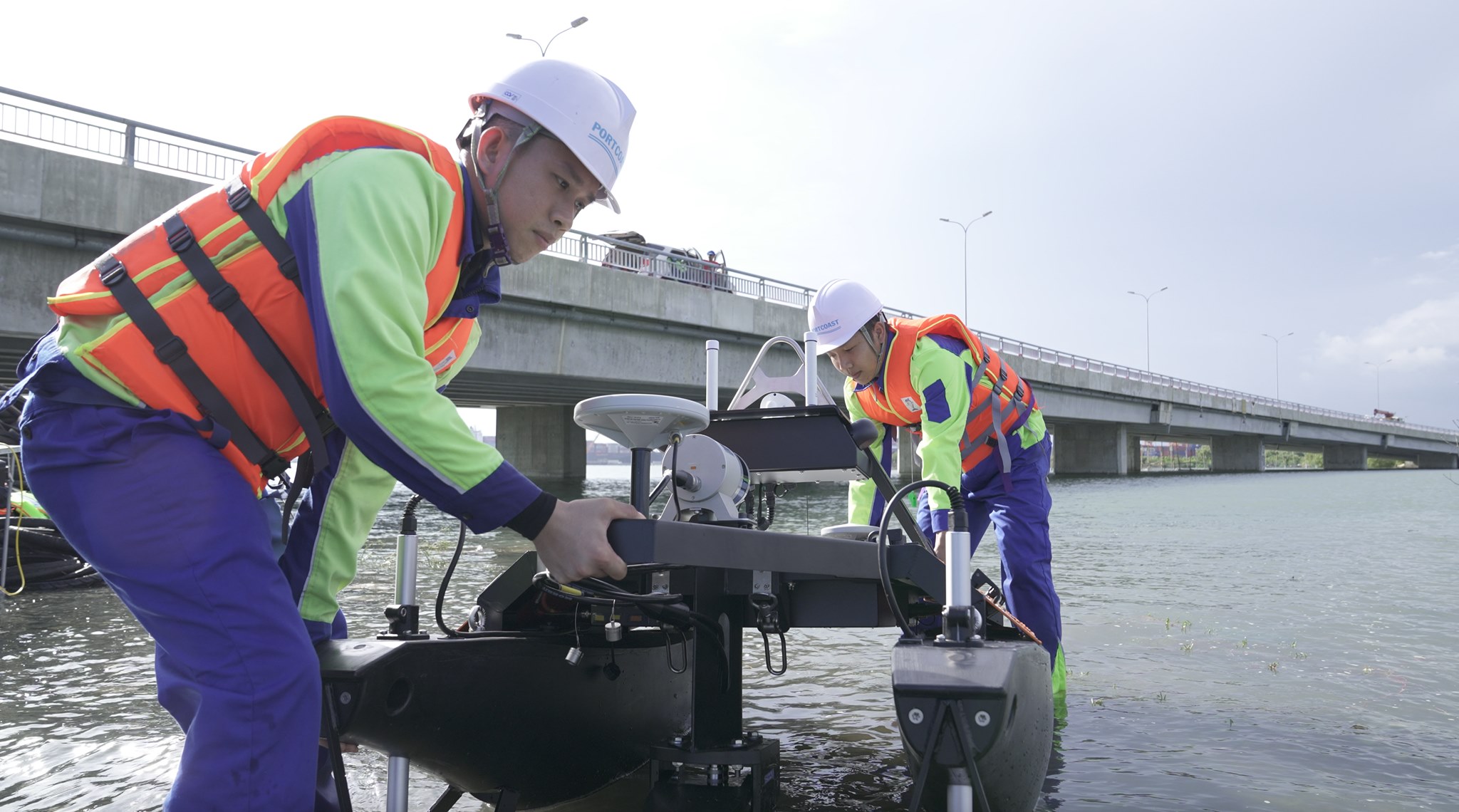 Portcoast uses the latest equipments to survey Cai Mep - Thi Vai Port cluster
