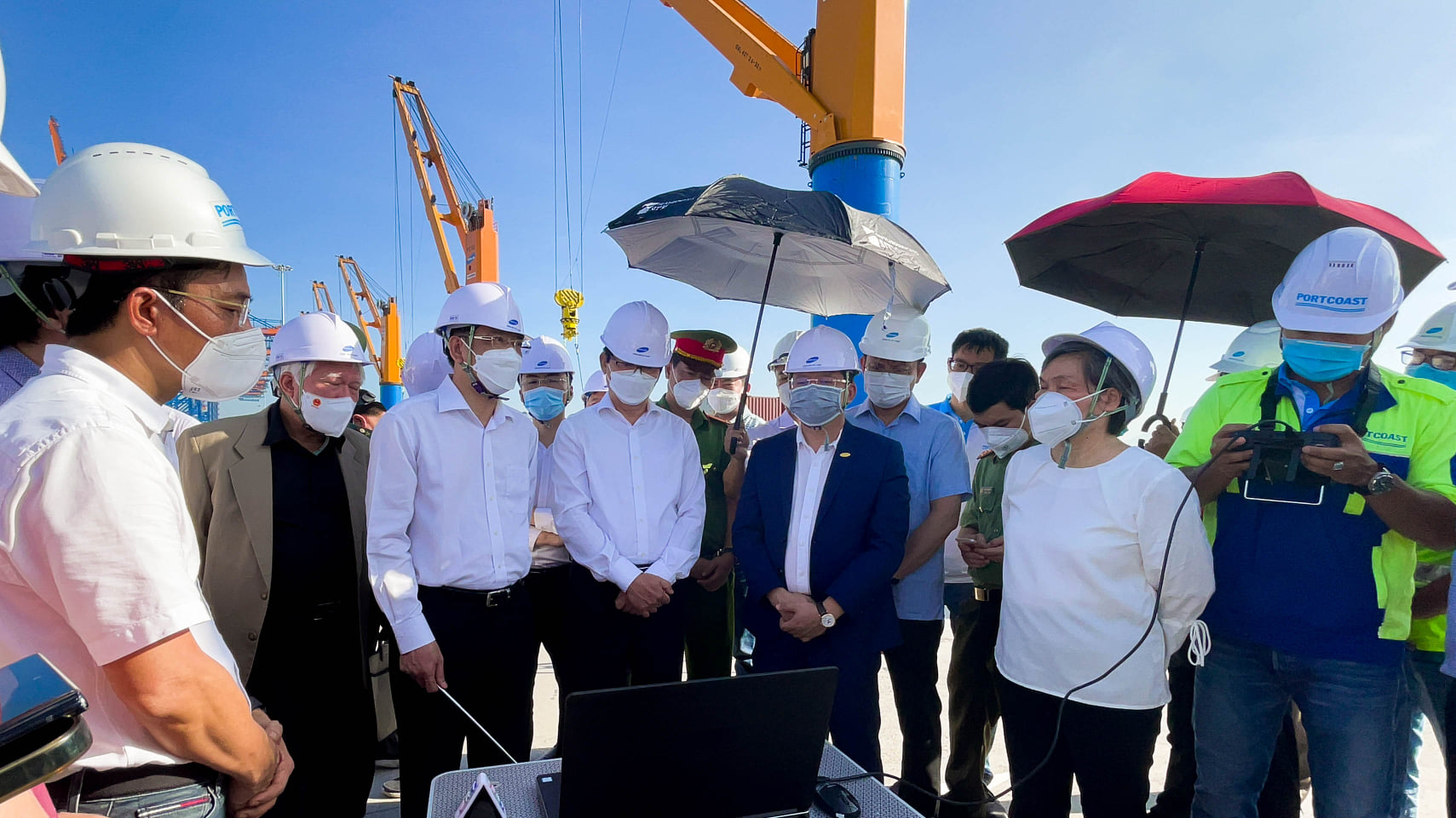 Portcoast and units of the Maritime Administration of Ba Ria - Vung Tau province cooperated in deploying and organizing field surveys in Cai Mep Ha area