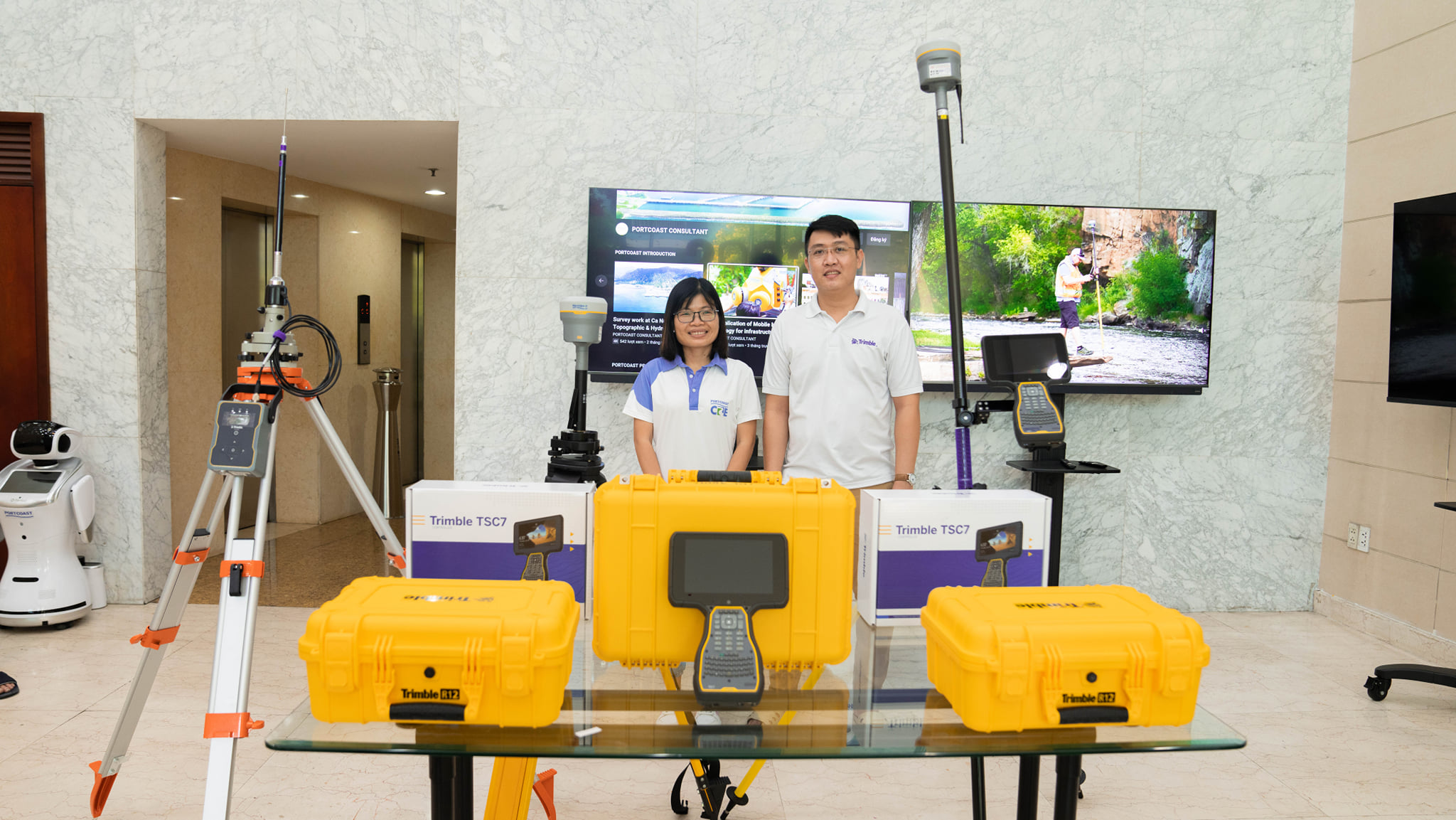 Portcoast receive the latest devices from Trimble