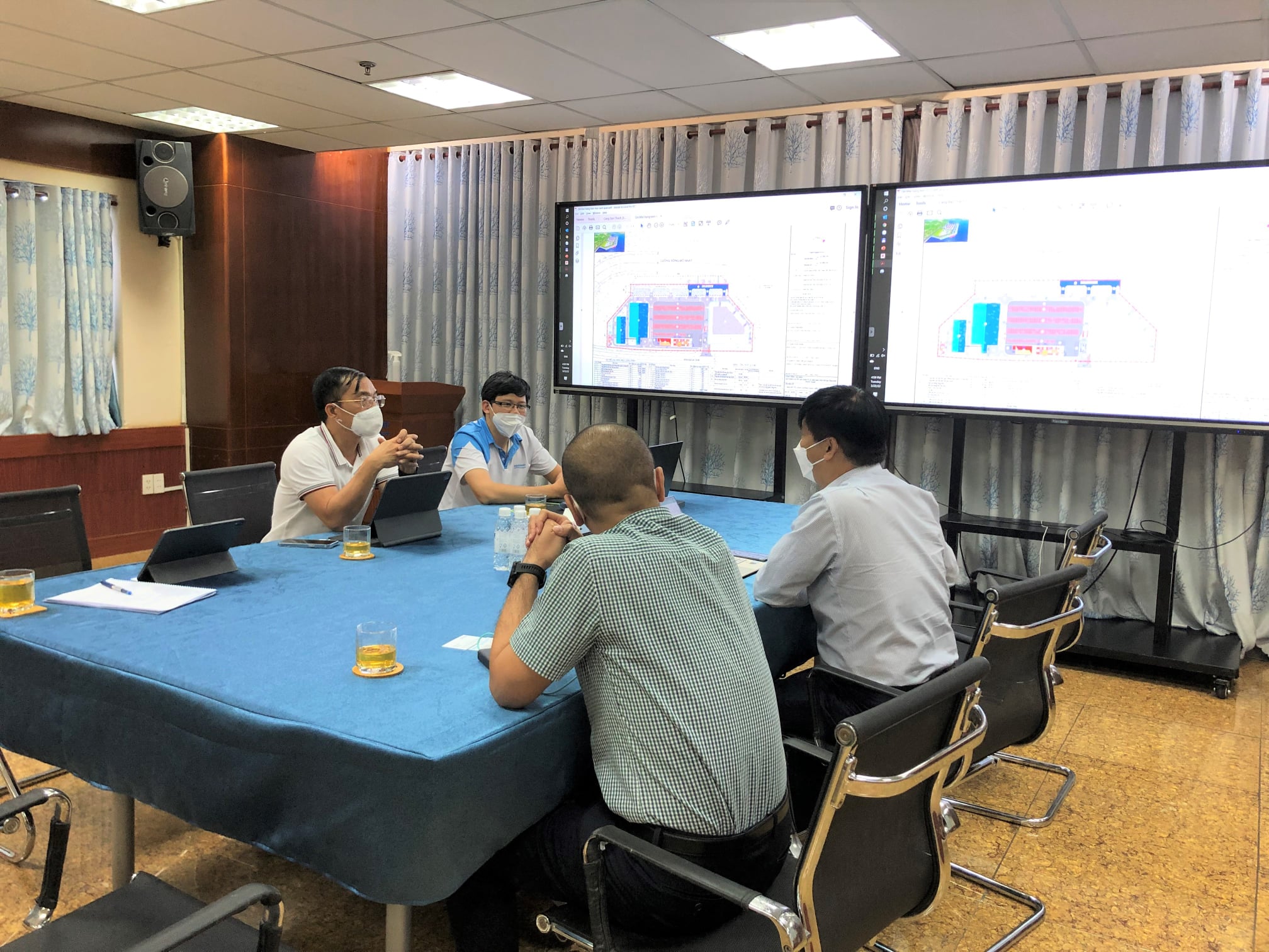 Portcoast and the Investor discuss in the meeting in terms of the potential cooperation