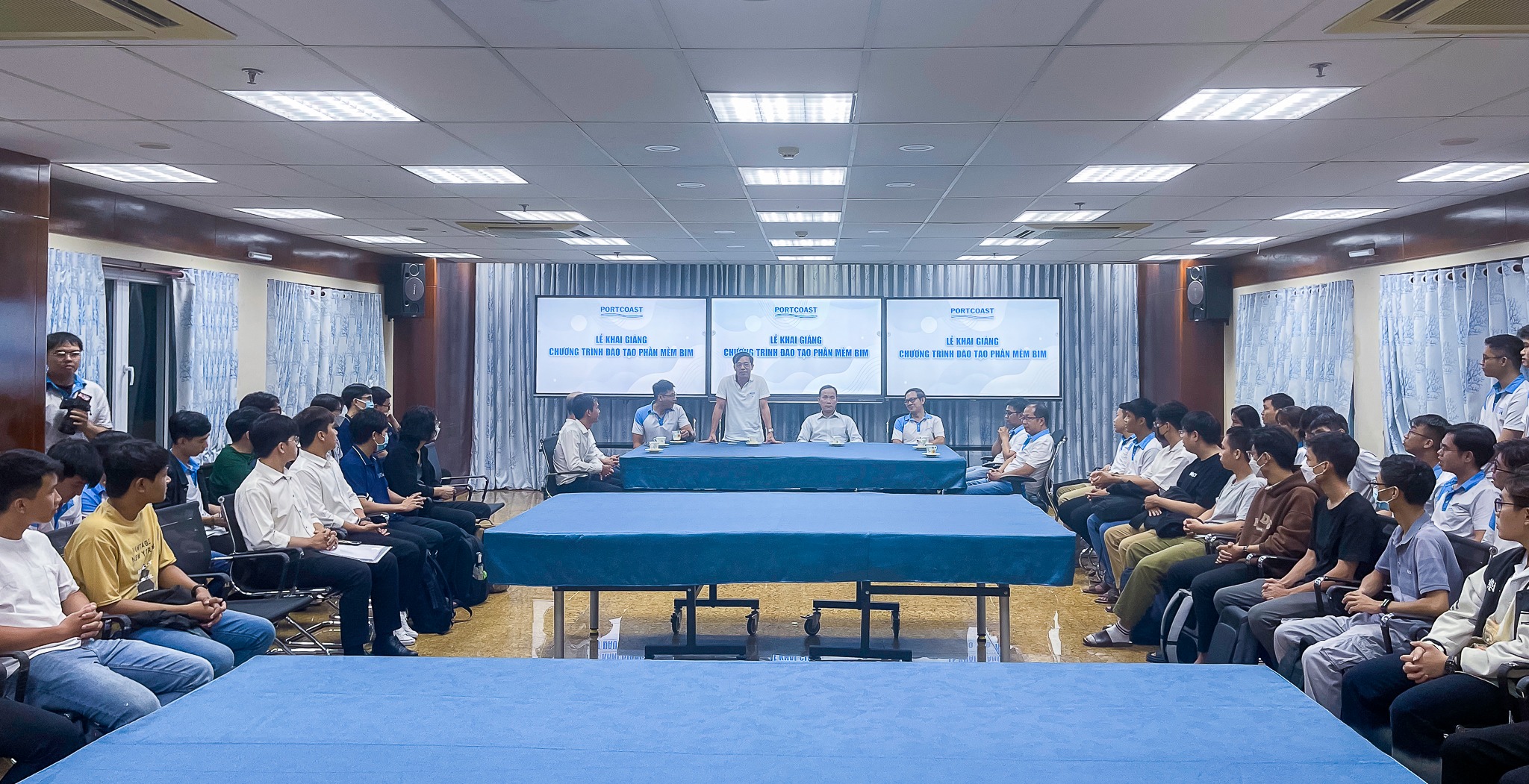 Portcoast organized BIM classes for Portcoast engineers and HCMUT students