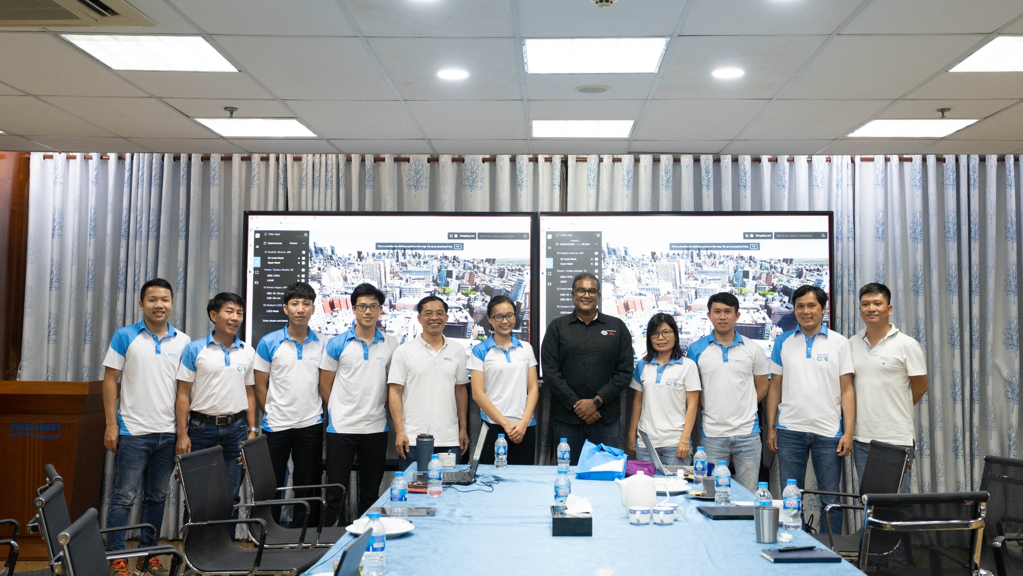 President Asia Hexagon Geosystems visited and had a seminar with Portcoast