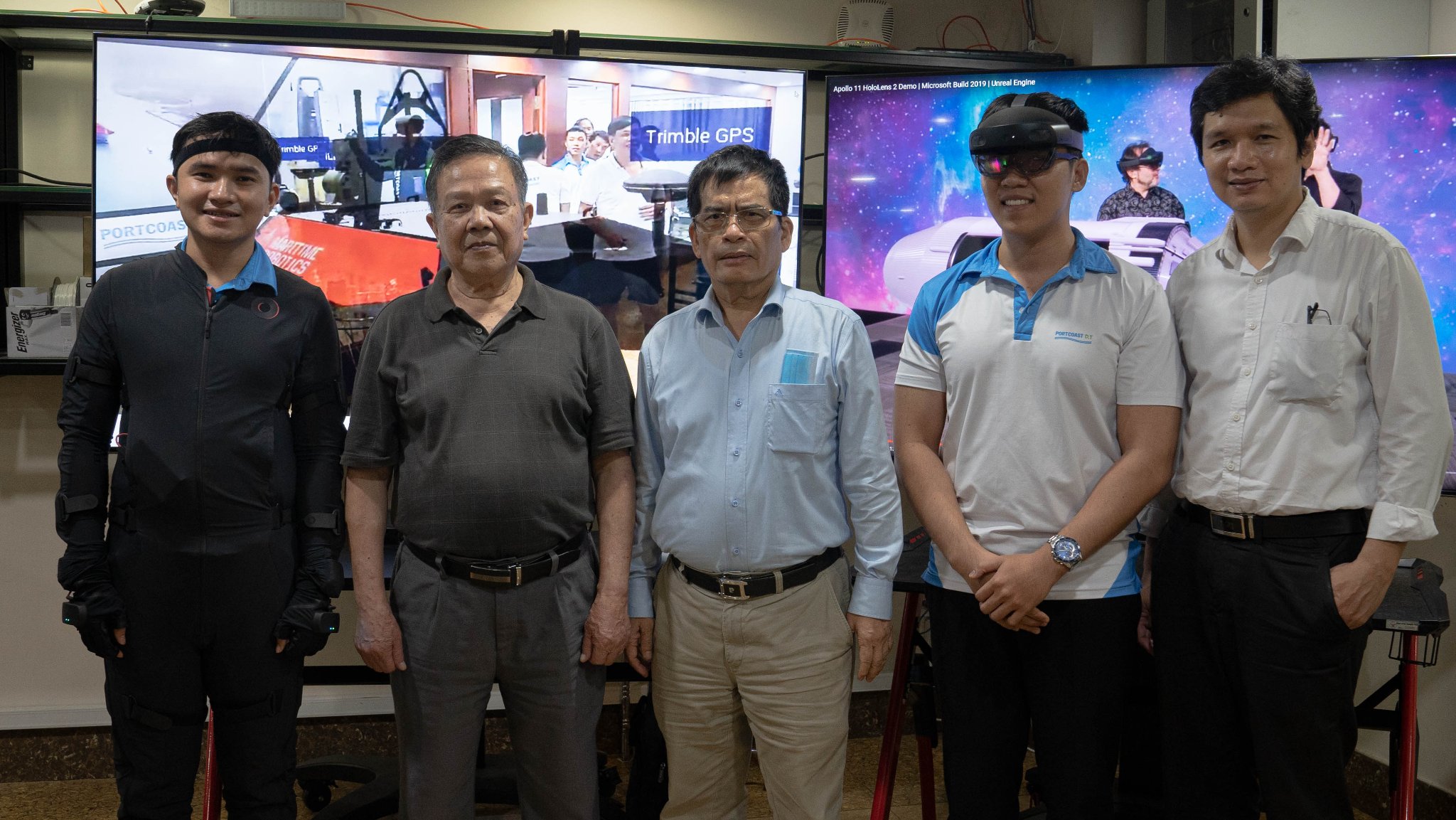 Portcoast welcomed Vietnam Association of Ports - Waterways - Offshore Engineering and  Hanoi University of Civil Engineering