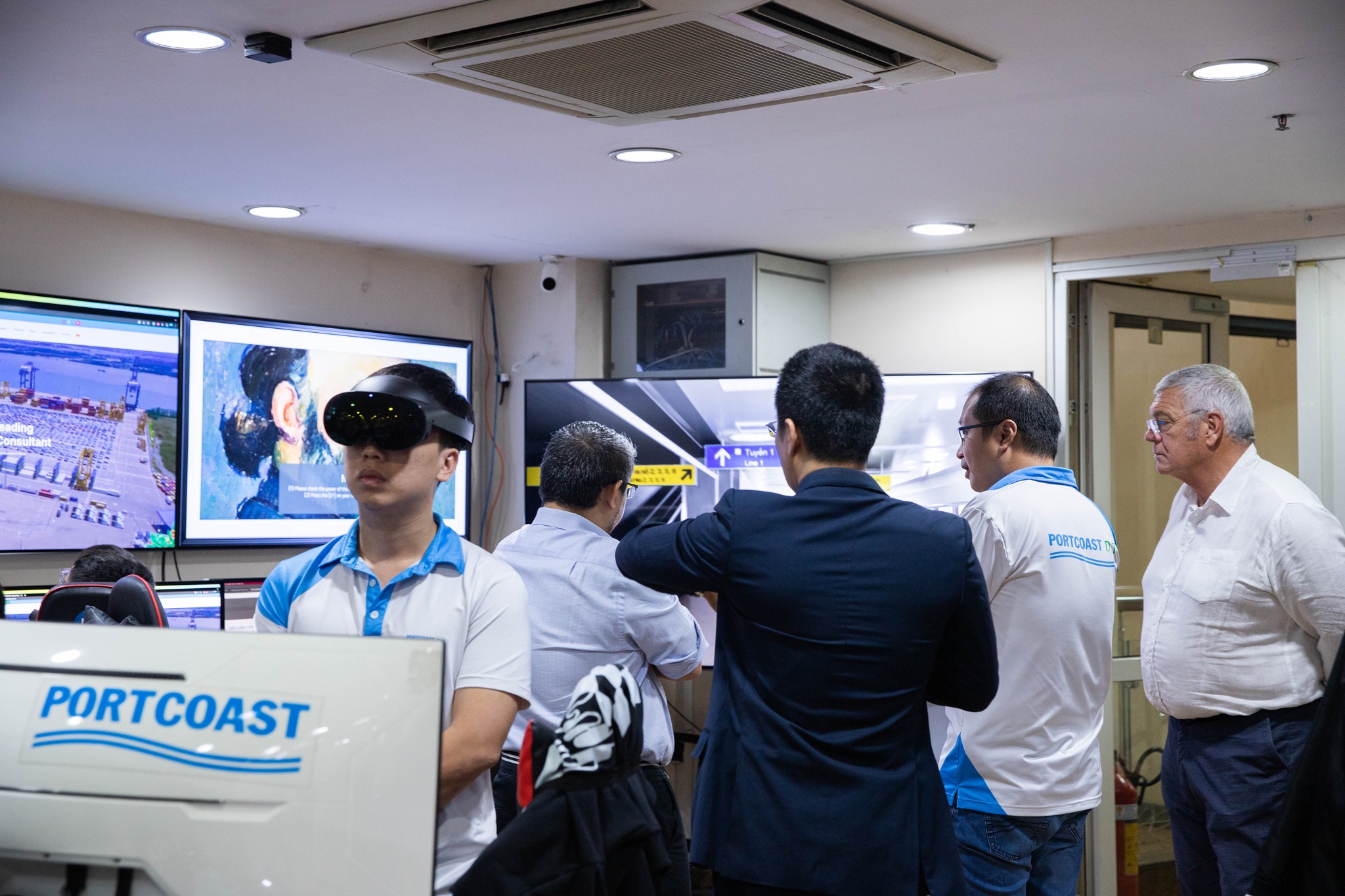 Portcoast welcomed Business France Vietnam and French enterprises