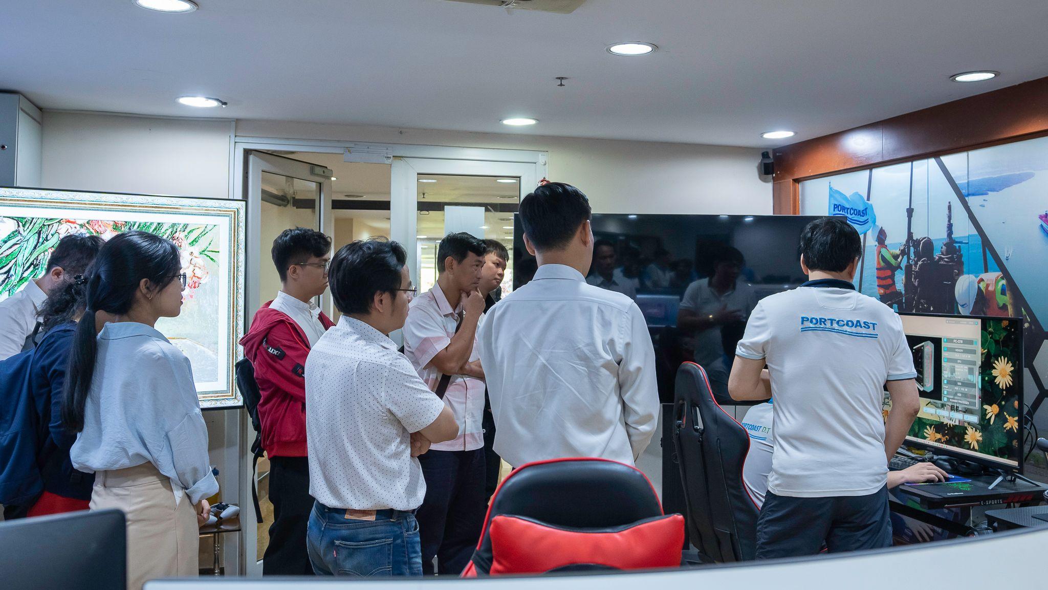 Portcoast had a meeting with Ho Chi Minh City University of Technology