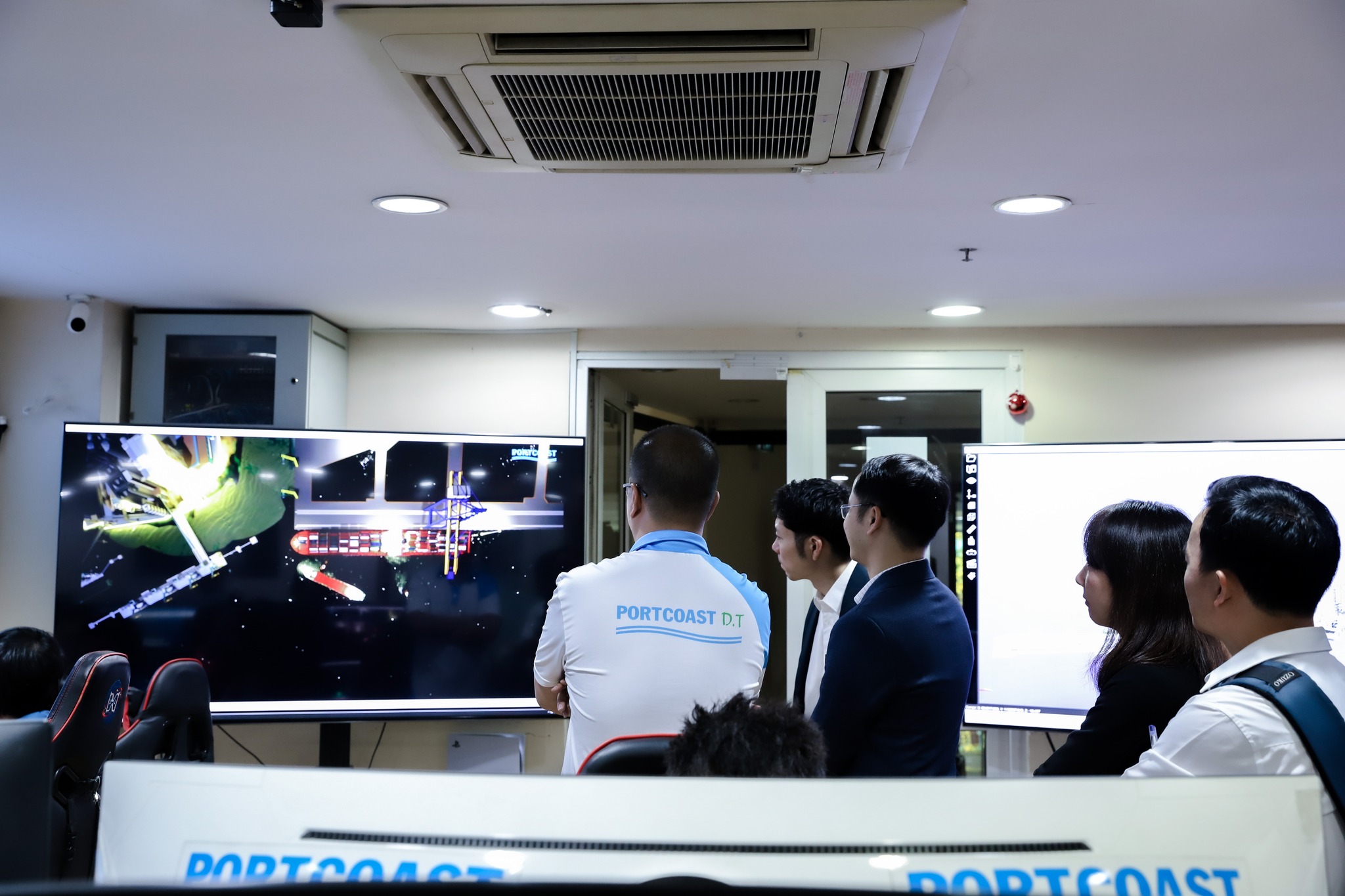 Topcon introduce thier new products with Portcoast