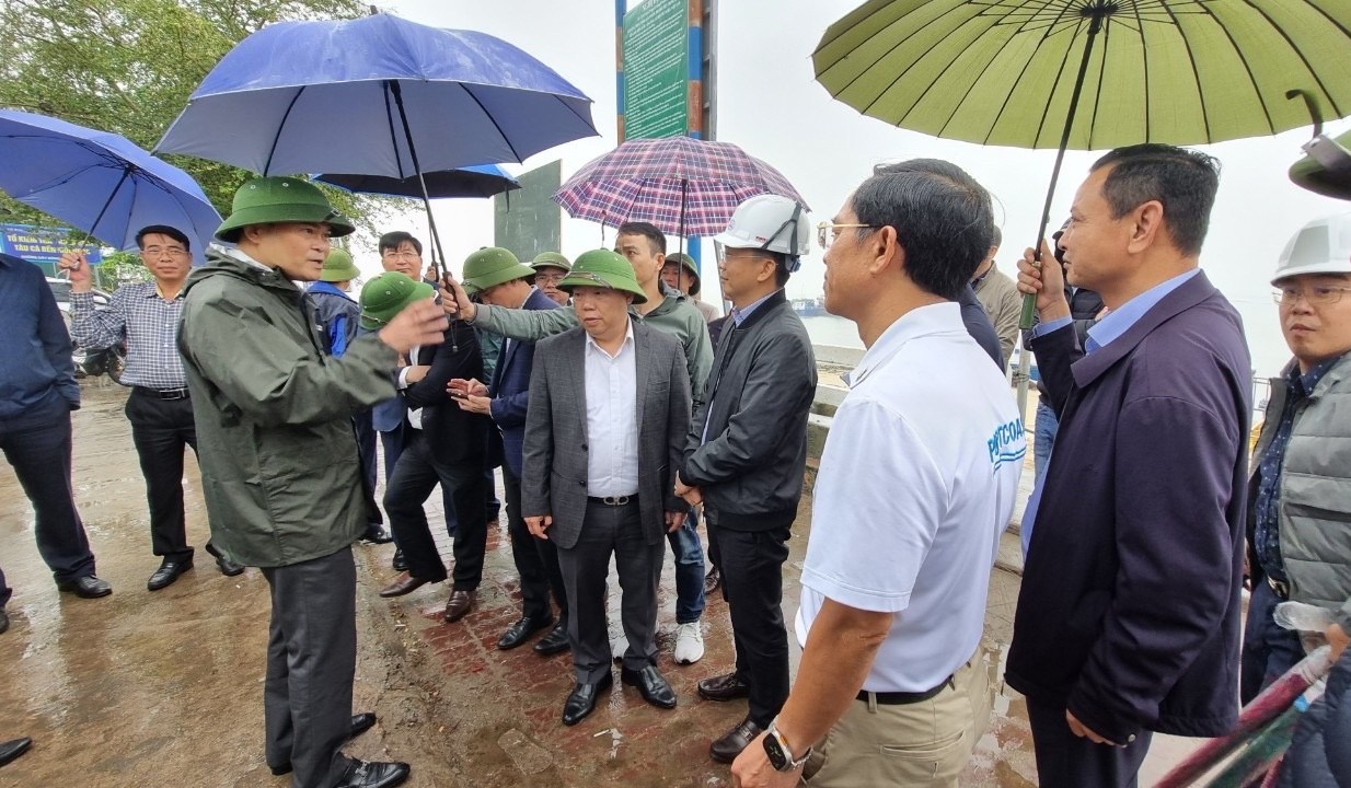 Portcoast together with Leaders of the MOT and the People's Committee of Quang Ninh Province inspect the construction site of Van Ninh General Port