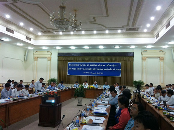 Minister of Transport met with People’s Committee of Ho Chi Minh City