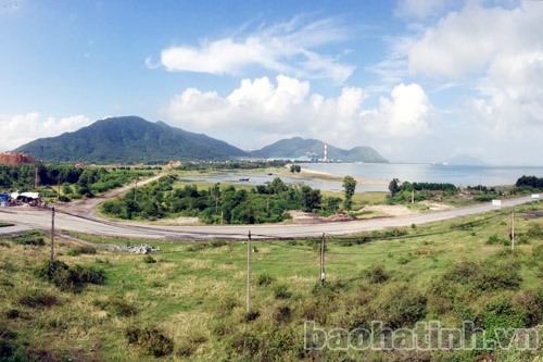 Logistics center is an important link in connecting the port of Vung Ang with the hinterland
