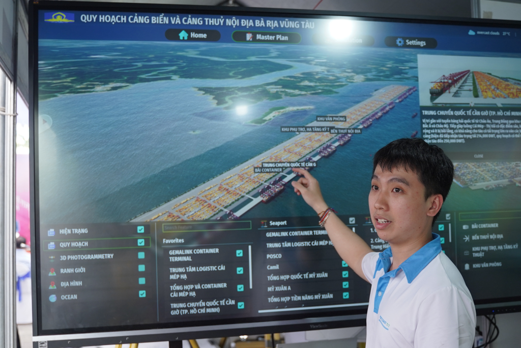 Hội chợ "Hướng nghiệp và Phát triển Con đường Sự nghiệp trong Ngành Xây dựng", tổ chức bởi Khoa Kỹ thuật Xây dựng phối hợp cùng Công ty Tư vấn Portcoast và các công ty khác vào ngày 13 tháng 1 năm 2024, đã cung cấp nhiều thông tin hữu ích cho sinh viên của Khoa Kỹ thuật Xây dựng